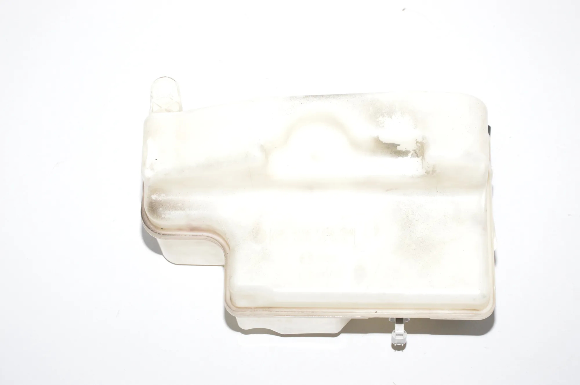 Window Washer Tank – OEM 7148064 · BMW 7 (E65, E66, E67) 730 Ld 2005 – 3