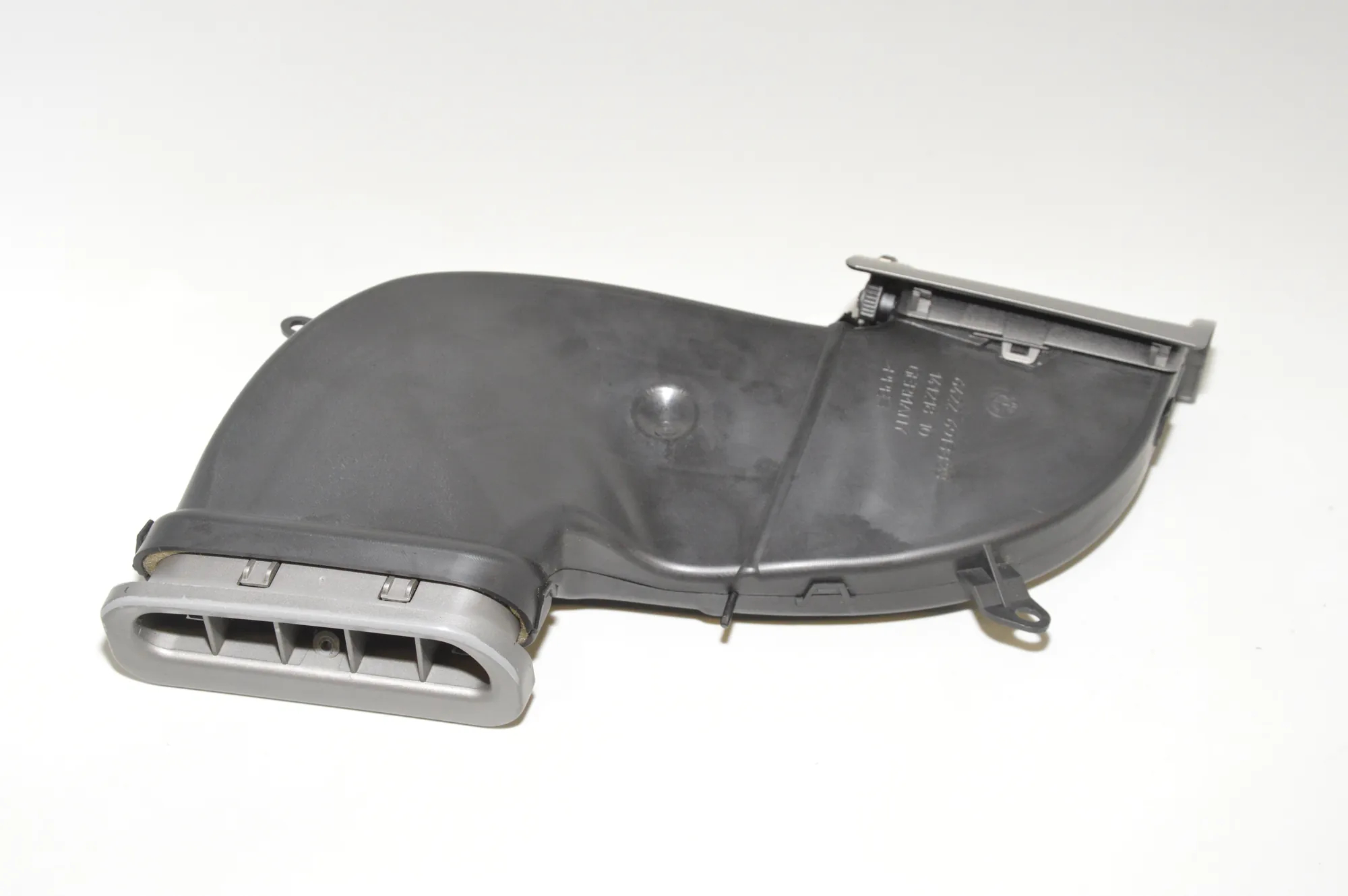 Dashboard Air Vents – OEM 6913323 · BMW 7 (E65, E66, E67) 730 Ld 2005 – 4