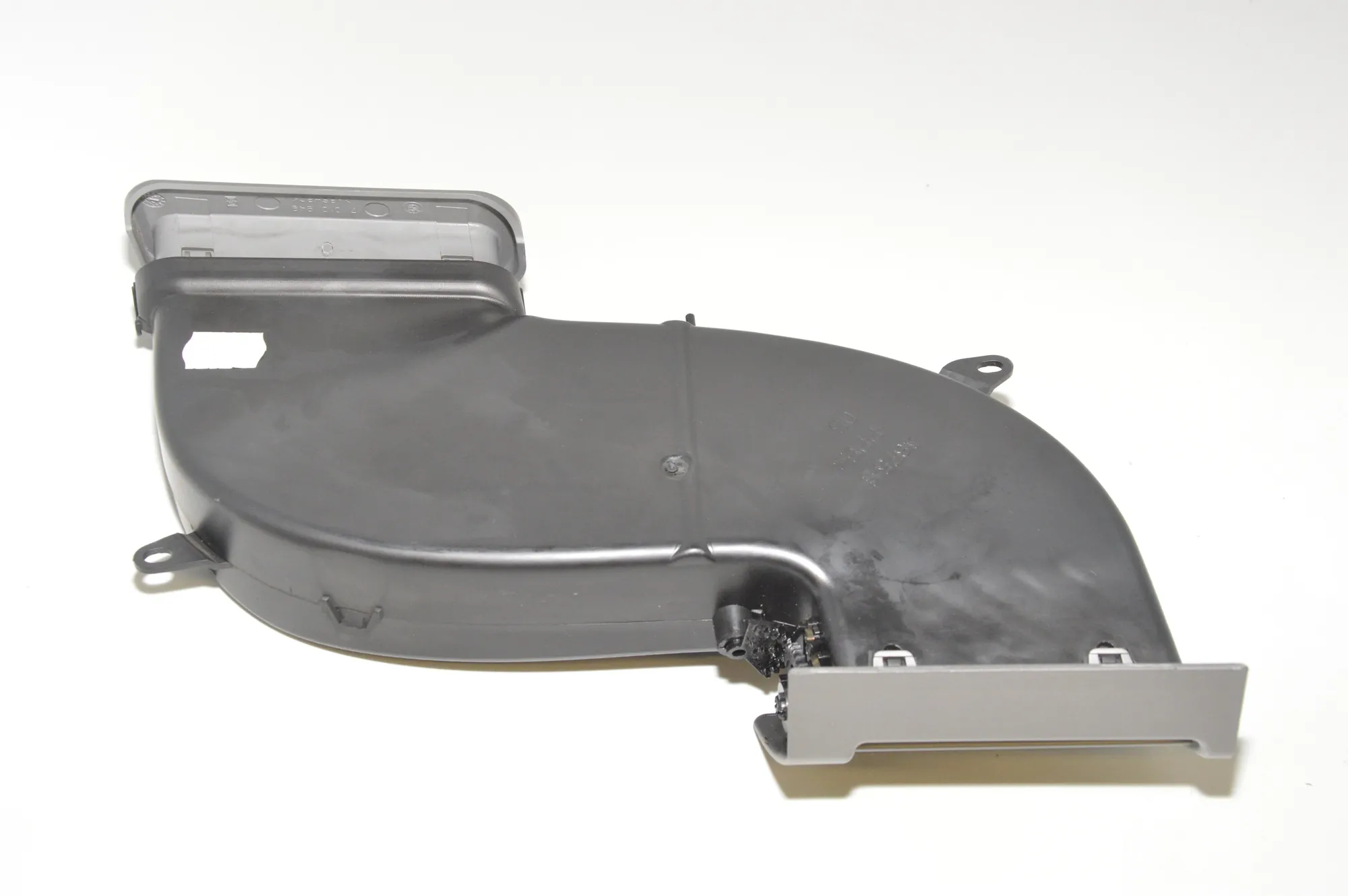 Dashboard Air Vents – OEM 6913323 · BMW 7 (E65, E66, E67) 730 Ld 2005 – 2