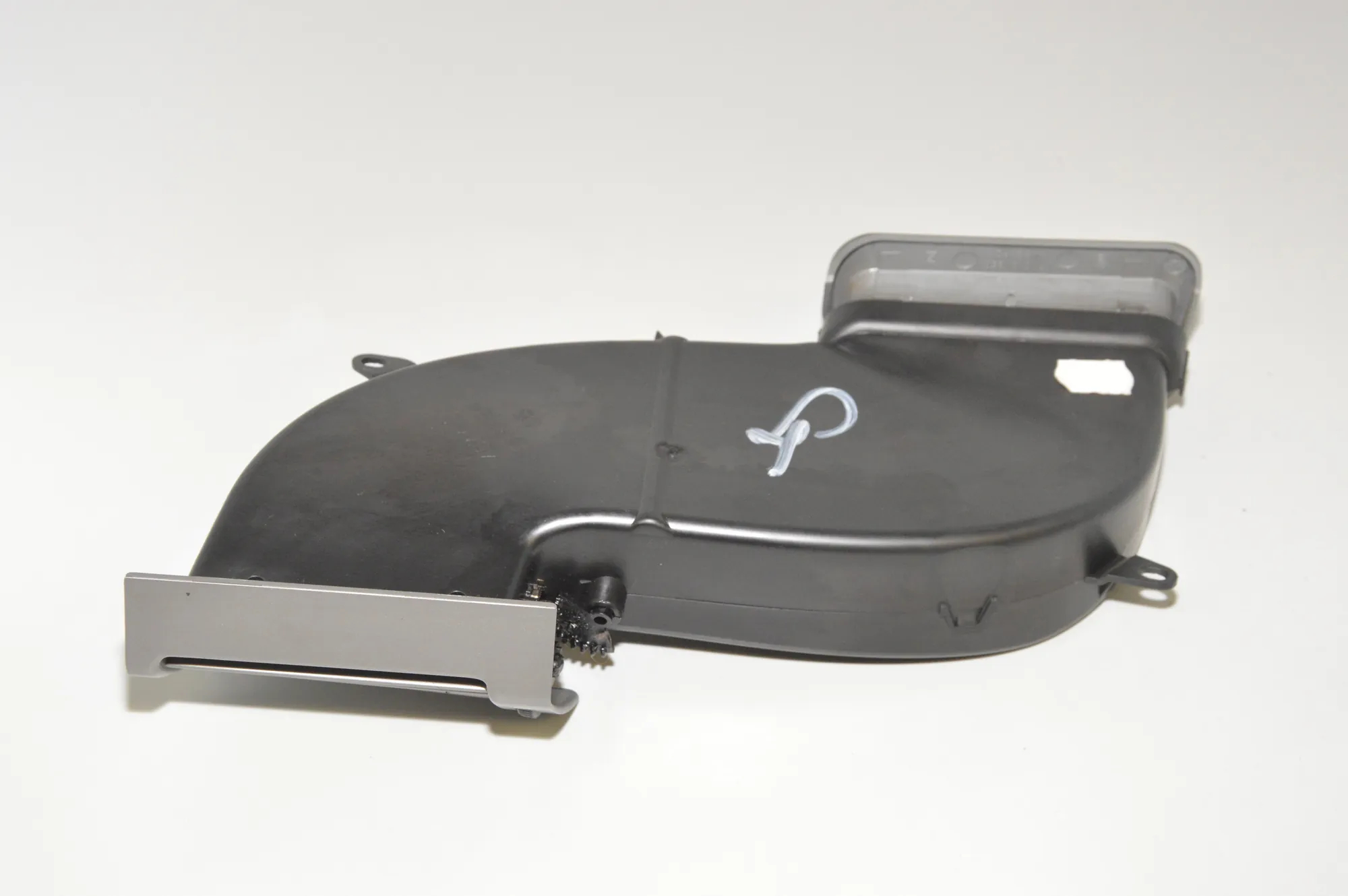 Dashboard Air Vents – OEM 6913324 · BMW 7 (E65, E66, E67) 730 Ld 2005 – 3
