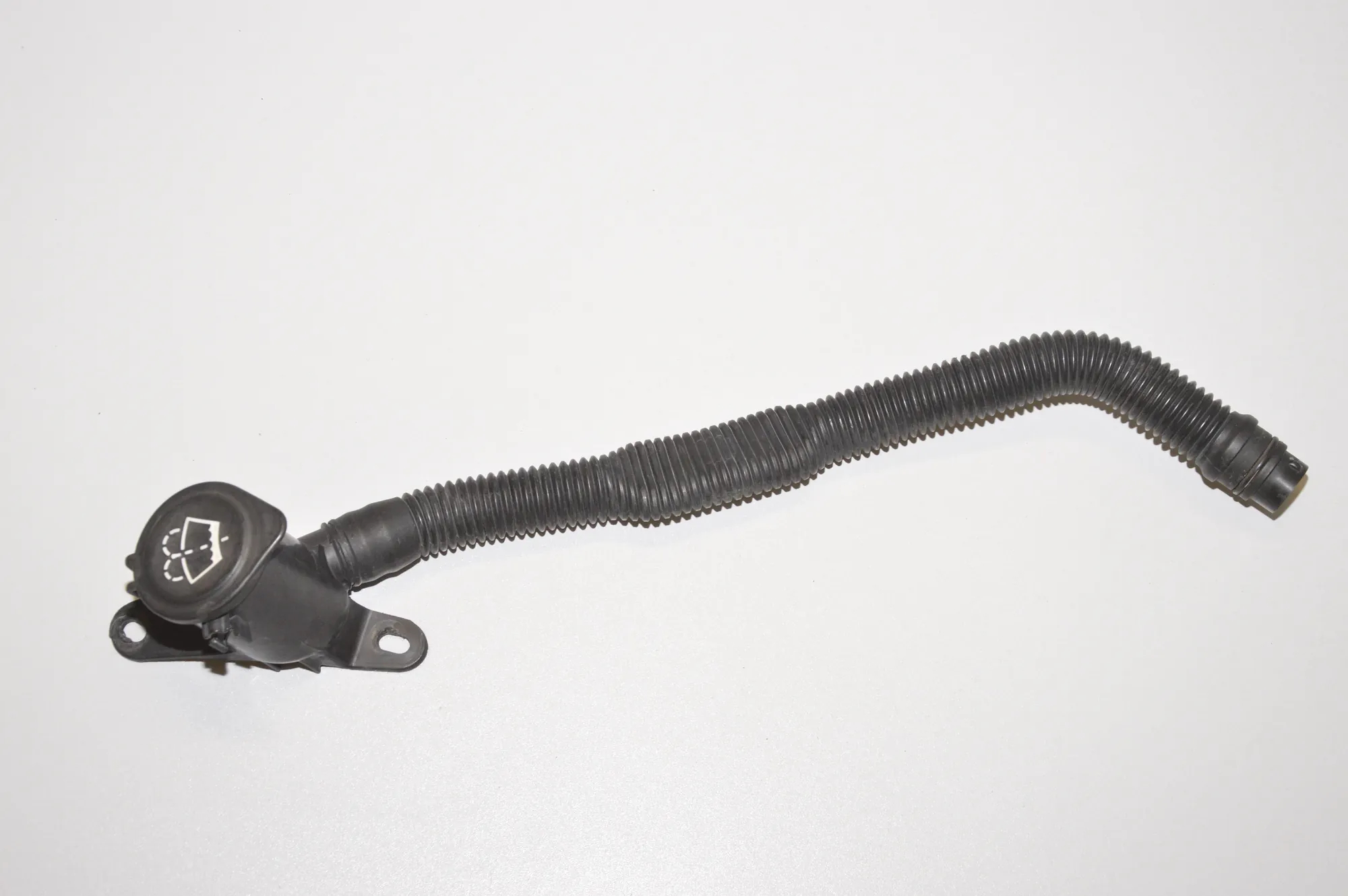 Tank Cap Top Cover – OEM 7009125 · BMW 7 (E65, E66, E67) 730 Ld 2005