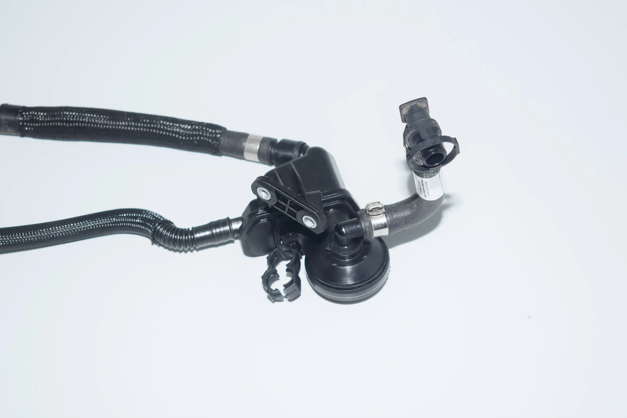 Other Engine Compartment Parts – OEM 8544835 · BMW i3 (I01) Hybrid 2014 – 4