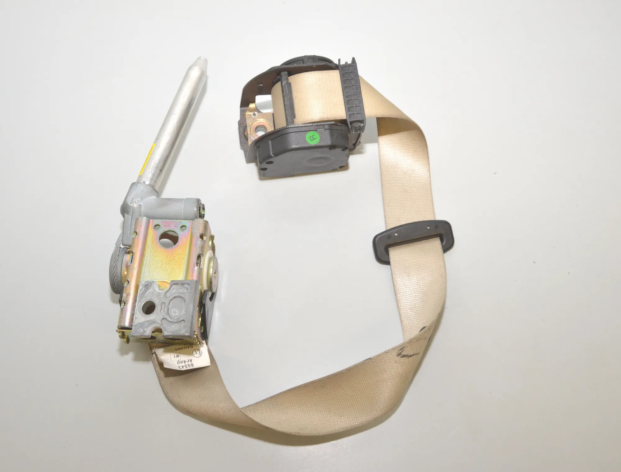 Rear Right Seatbelt – OEM 7153328 · BMW 7 (E65, E66, E67) 730 Ld 2005 – 4