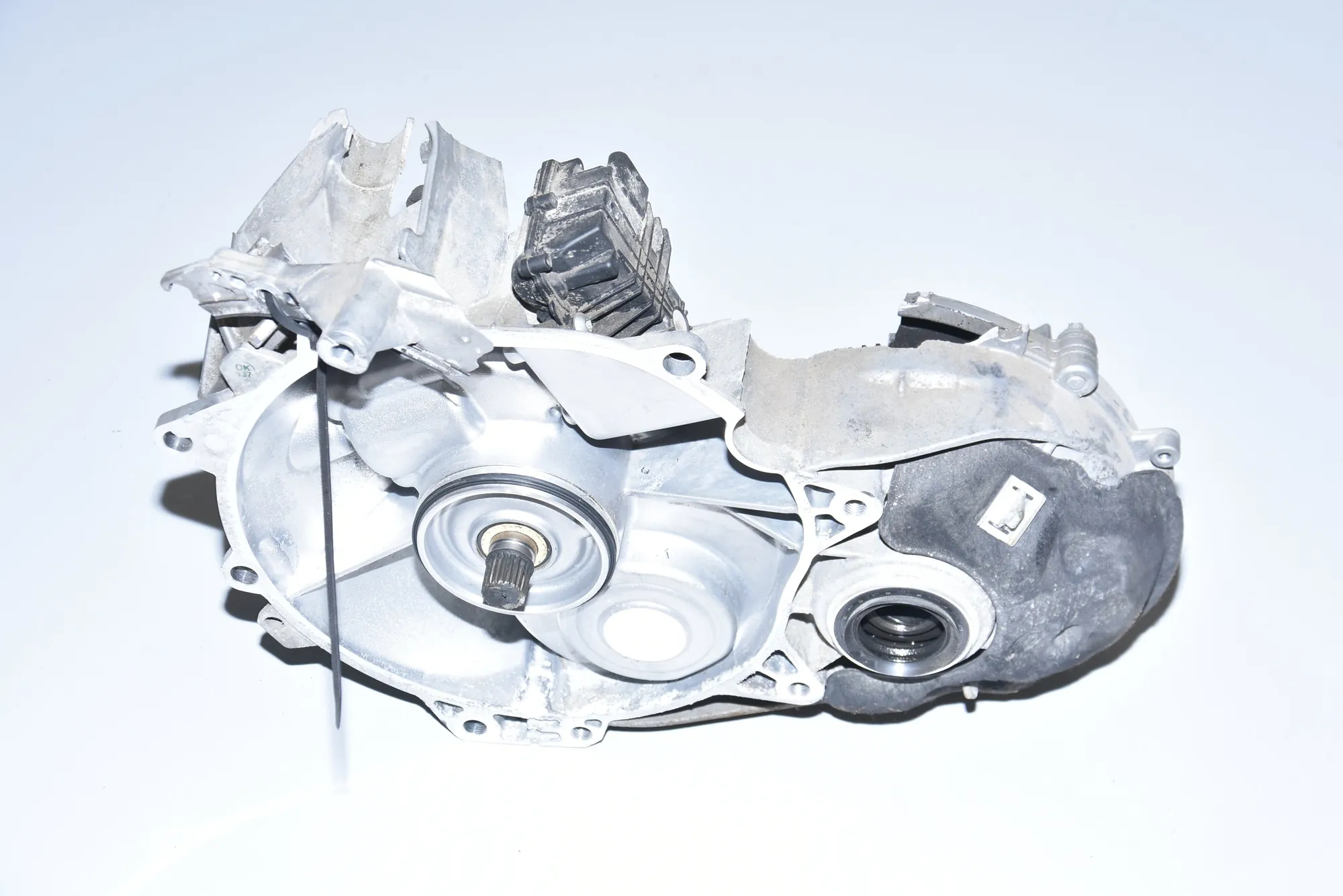 Gearbox – OEM 7613560 · BMW i3 (I01) Hybrid 2016