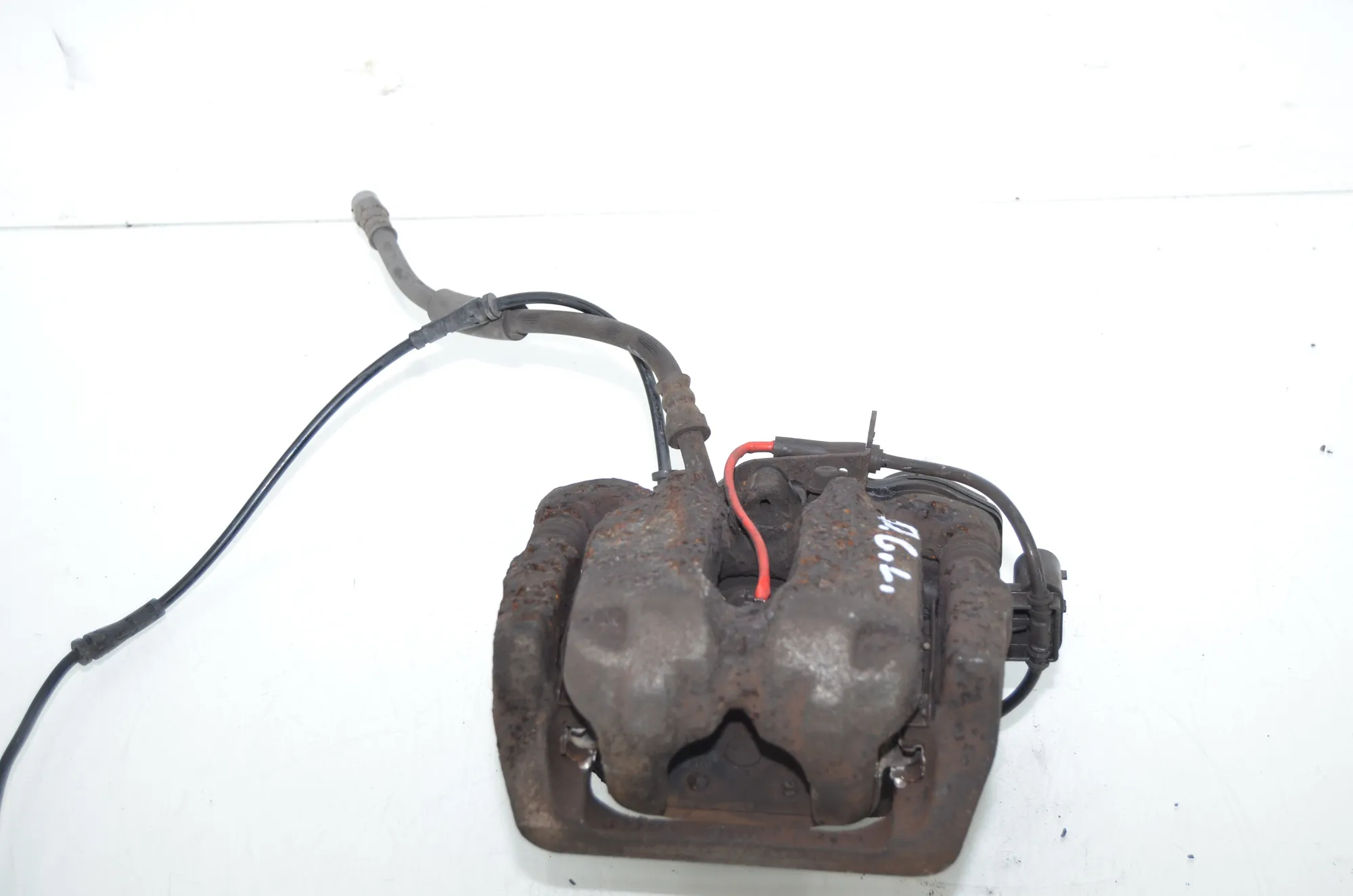 Rear Right Brake Caliper – OEM 6793048 · BMW 5 Touring (F11) 530 d xDrive 2012