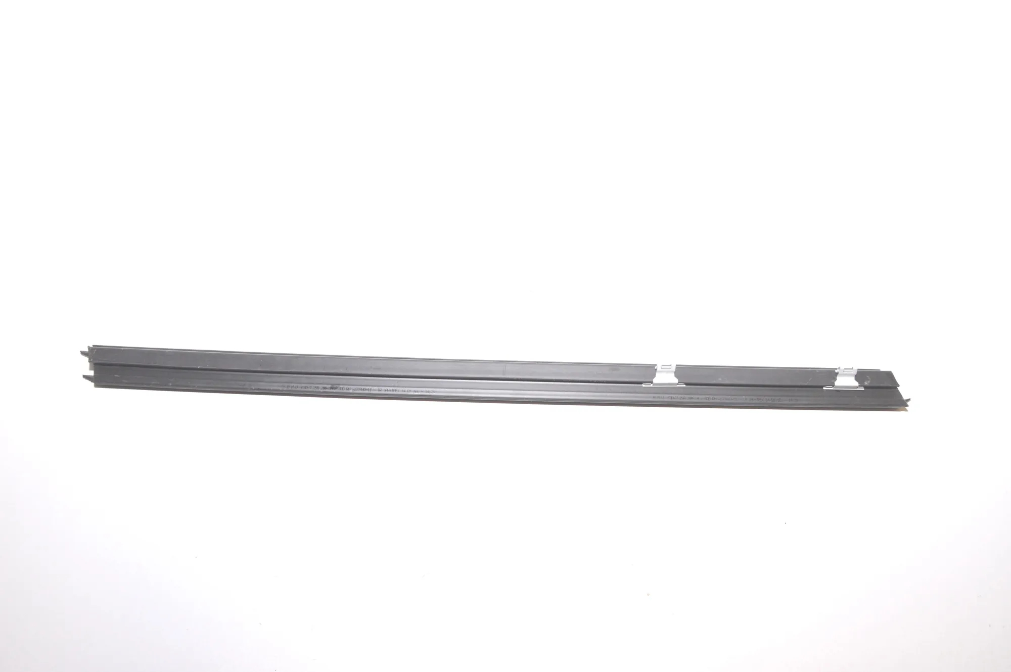 Front Left Door Window Strip – OEM 7258299 · BMW 3 (F30, F80) BMW 3 (F30, F80) 316 d 2012 – 3