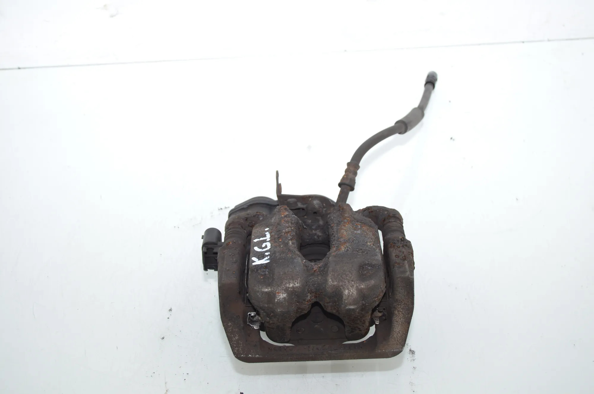 Rear Left Brake Caliper – OEM 6793047 · BMW 5 Touring (F11) 530 d xDrive 2012