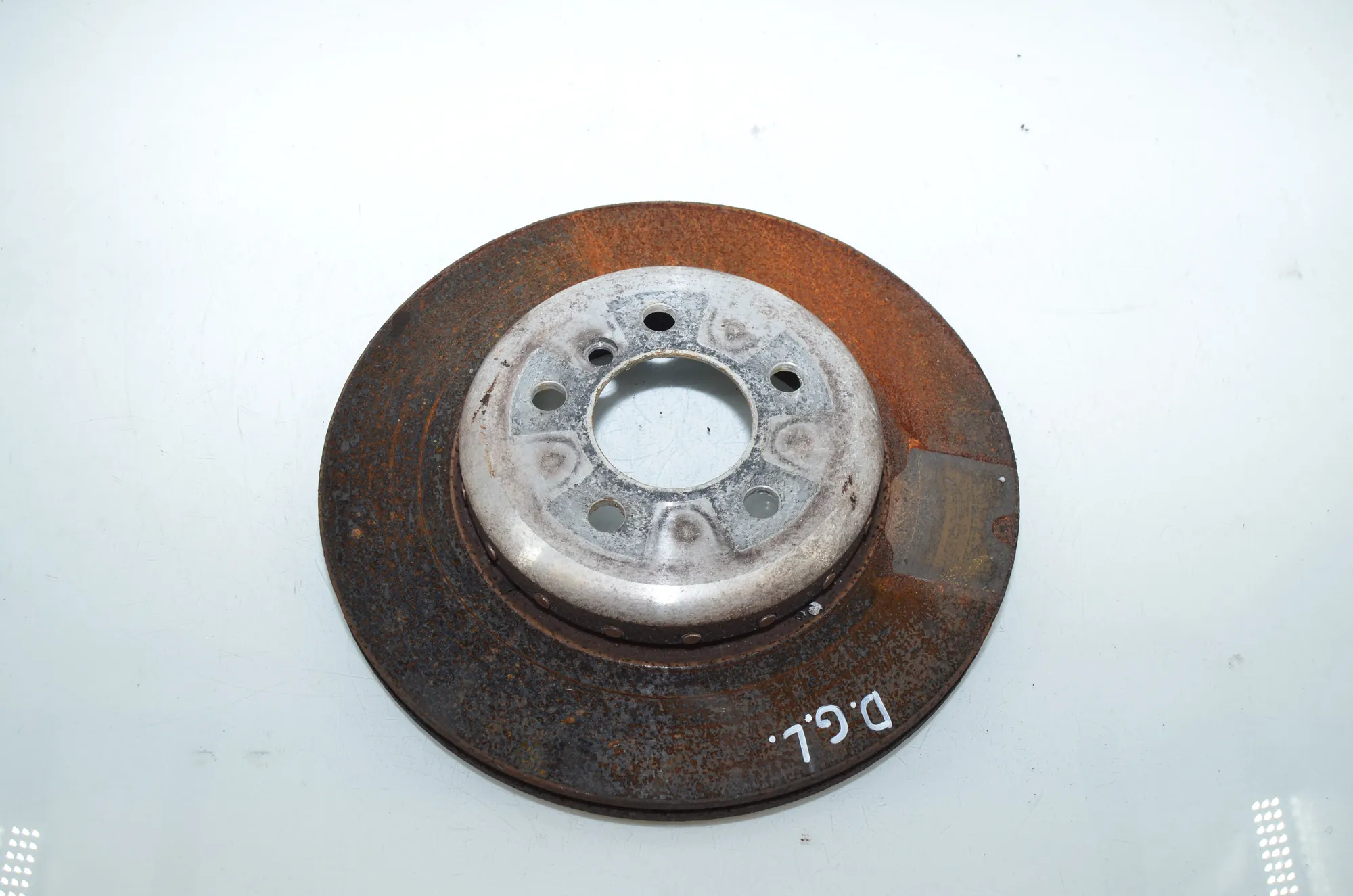 Rear Right Brake Disc – OEM 6894381 · BMW 5 Touring (F11) 530 d xDrive 2012