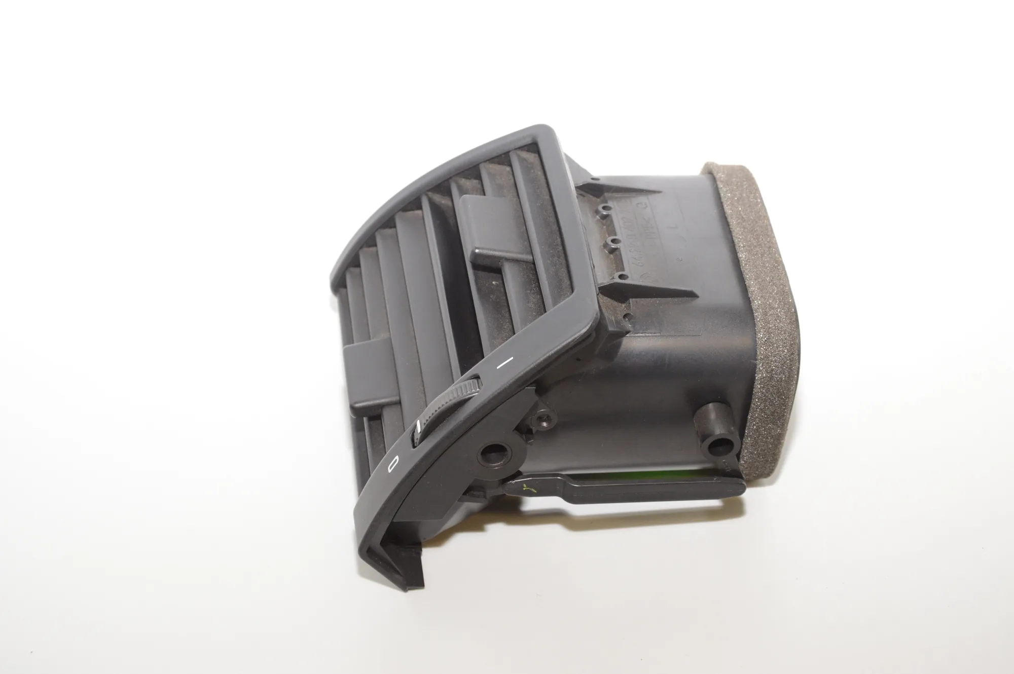 Dashboard Air Vents – OEM 8402215 · BMW X5 (E53) BMW X5 (E53) 3.0 d 2001 – 3
