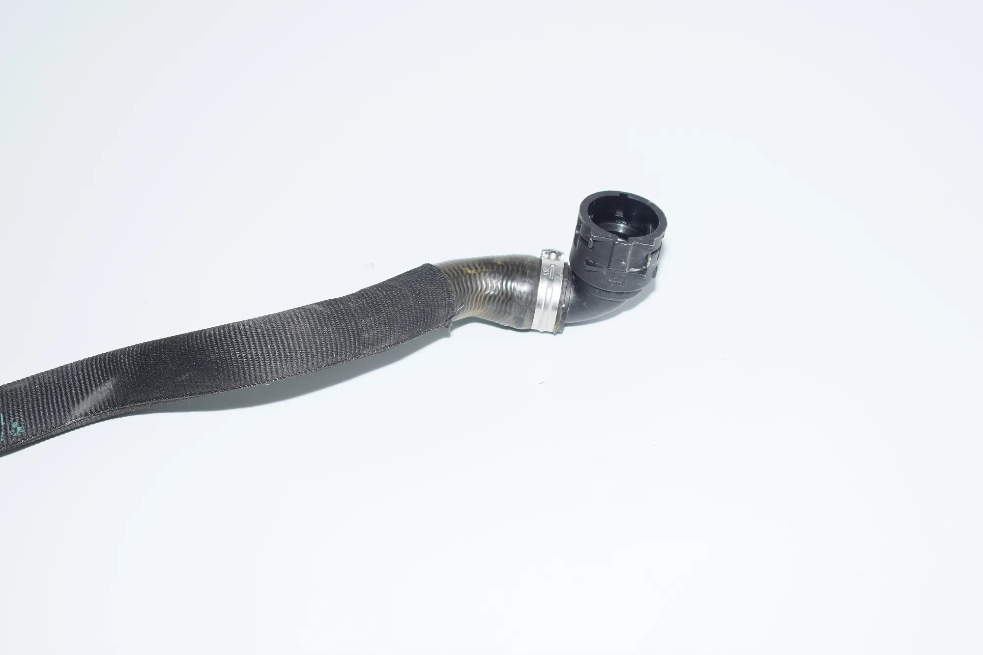 Coolant Hose Pipe – OEM 7623677 · BMW i3 (I01) Hybrid 2014 – 2
