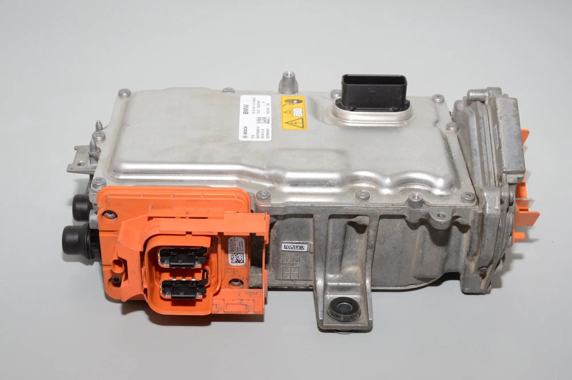Other Control Units – OEM 8662295 · BMW i3 (I01) Hybrid 2016