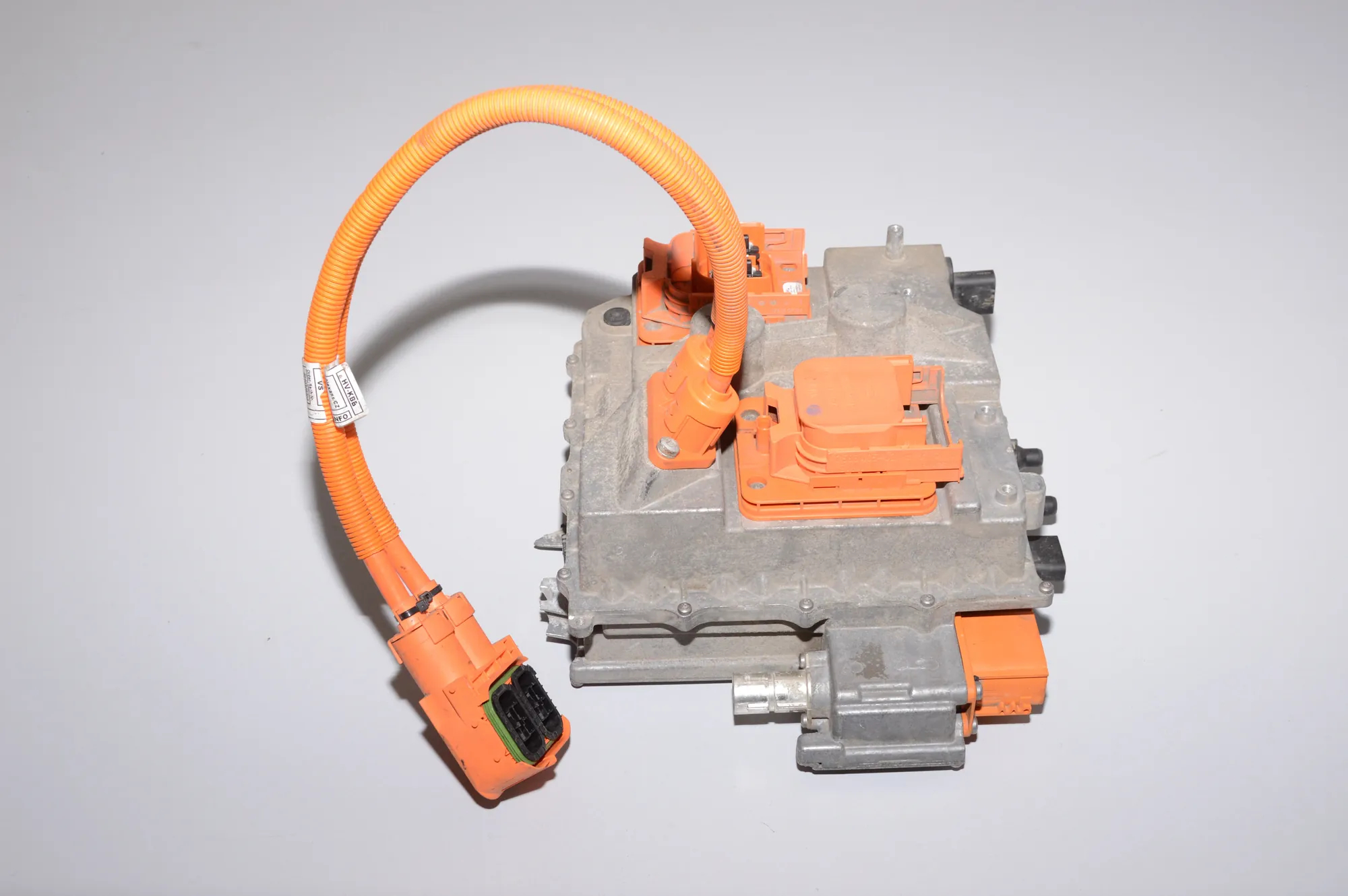 Other Control Units – OEM 8689351 · BMW i3 (I01) Hybrid 2016 – 2