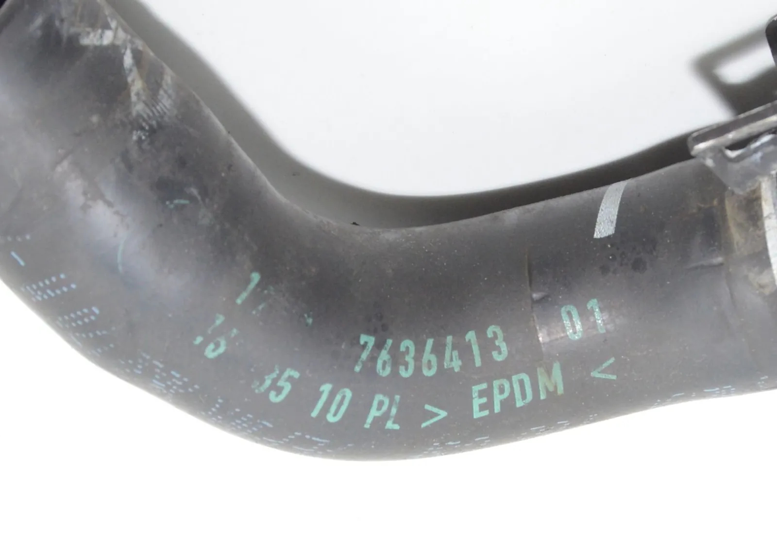 Coolant Hose Pipe – OEM 7636413 · BMW i3 (I01) Hybrid 2016 – 4