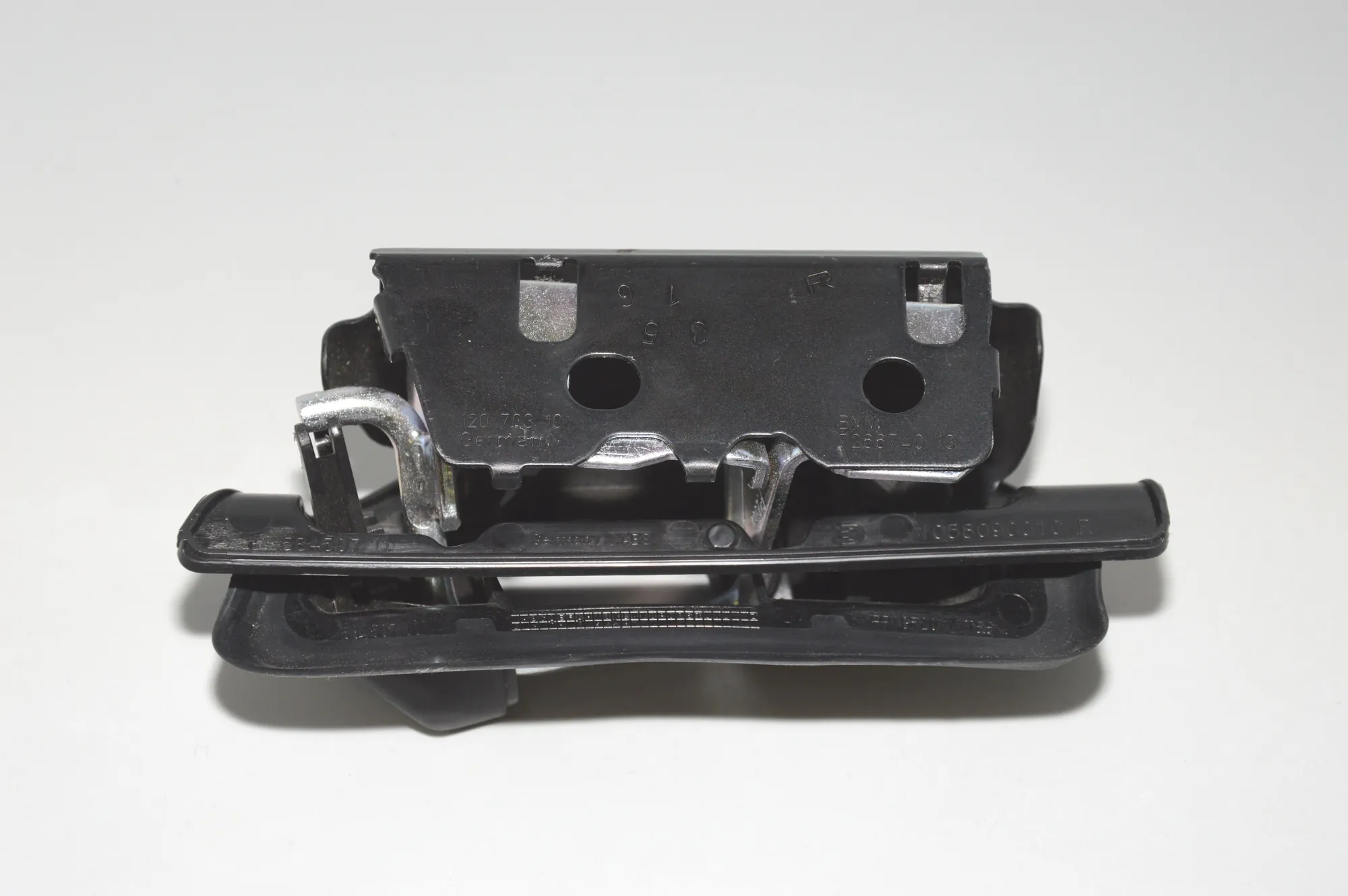 Other Body Parts – OEM 7266740 · BMW i3 (I01) Hybrid 2016 – 4