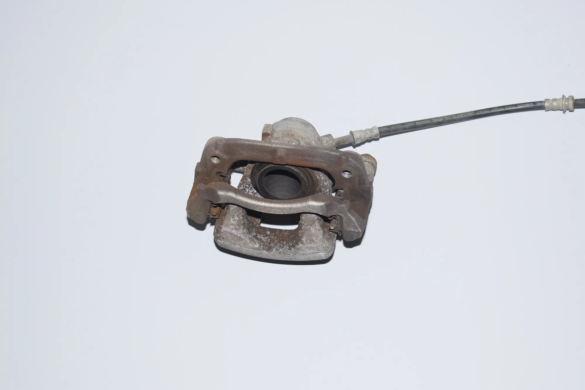 Front Left Brake Caliper · BMW i3 (I01) Hybrid 2014 – 3