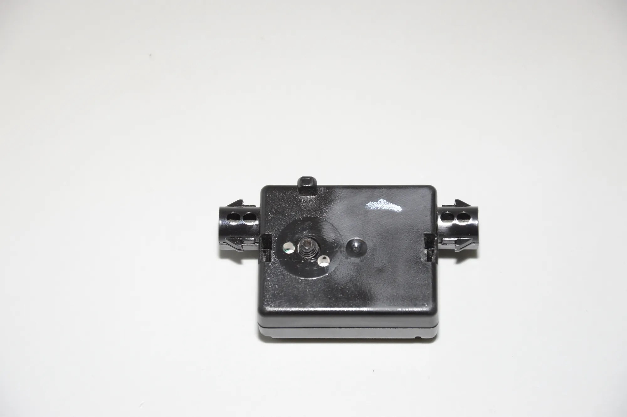 Antenna Amplifier – OEM 9231466 · BMW i3 (I01) Hybrid 2016 – 2