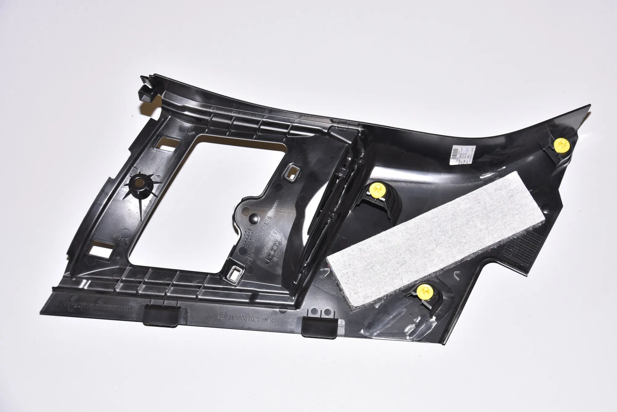 Right Side Pillar Trim – OEM 7272428 · BMW i3 (I01) Electric 2015 – 2