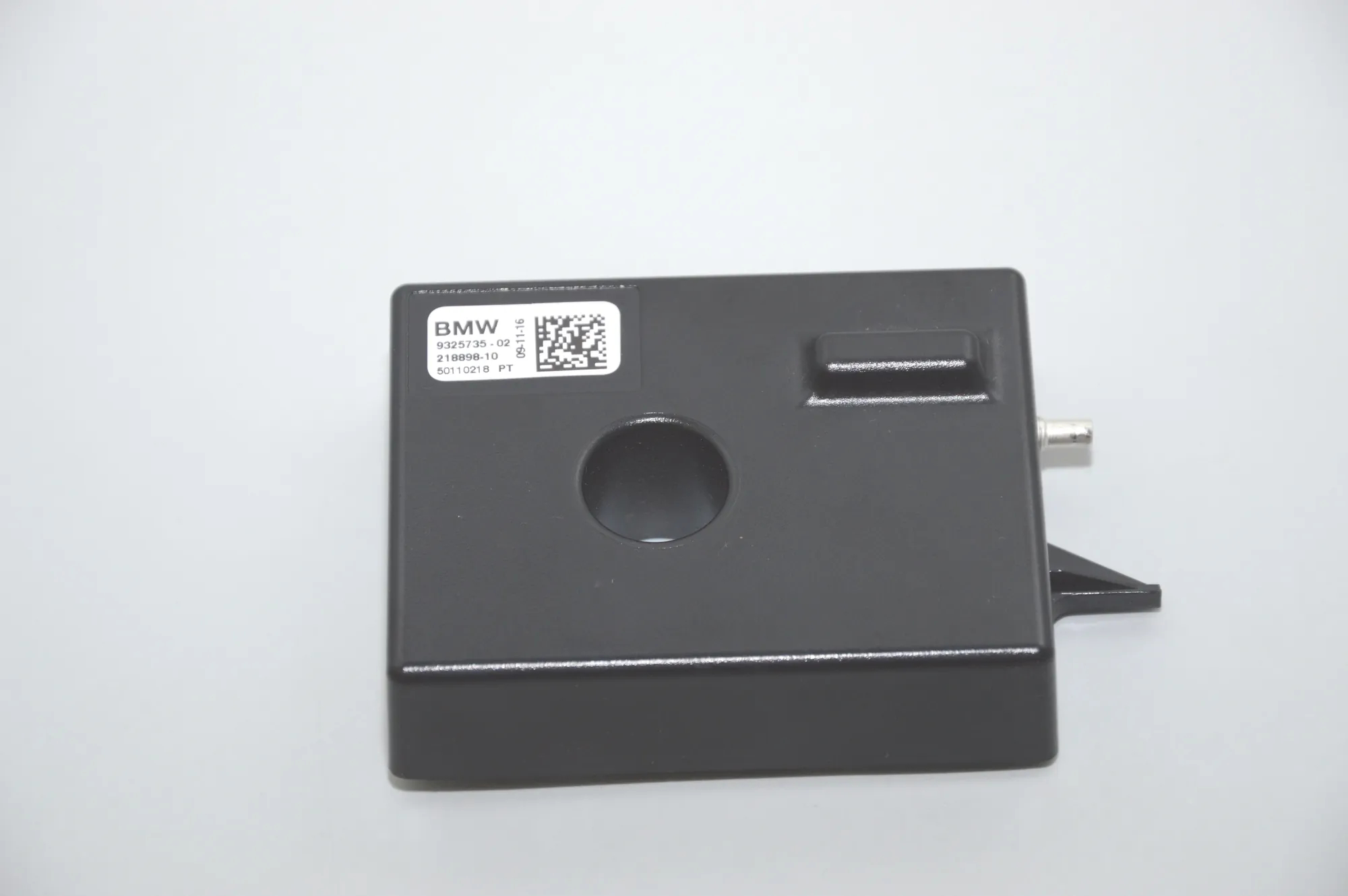 Antenna Amplifier – OEM 9325735 · BMW i3 (I01) Hybrid 2016