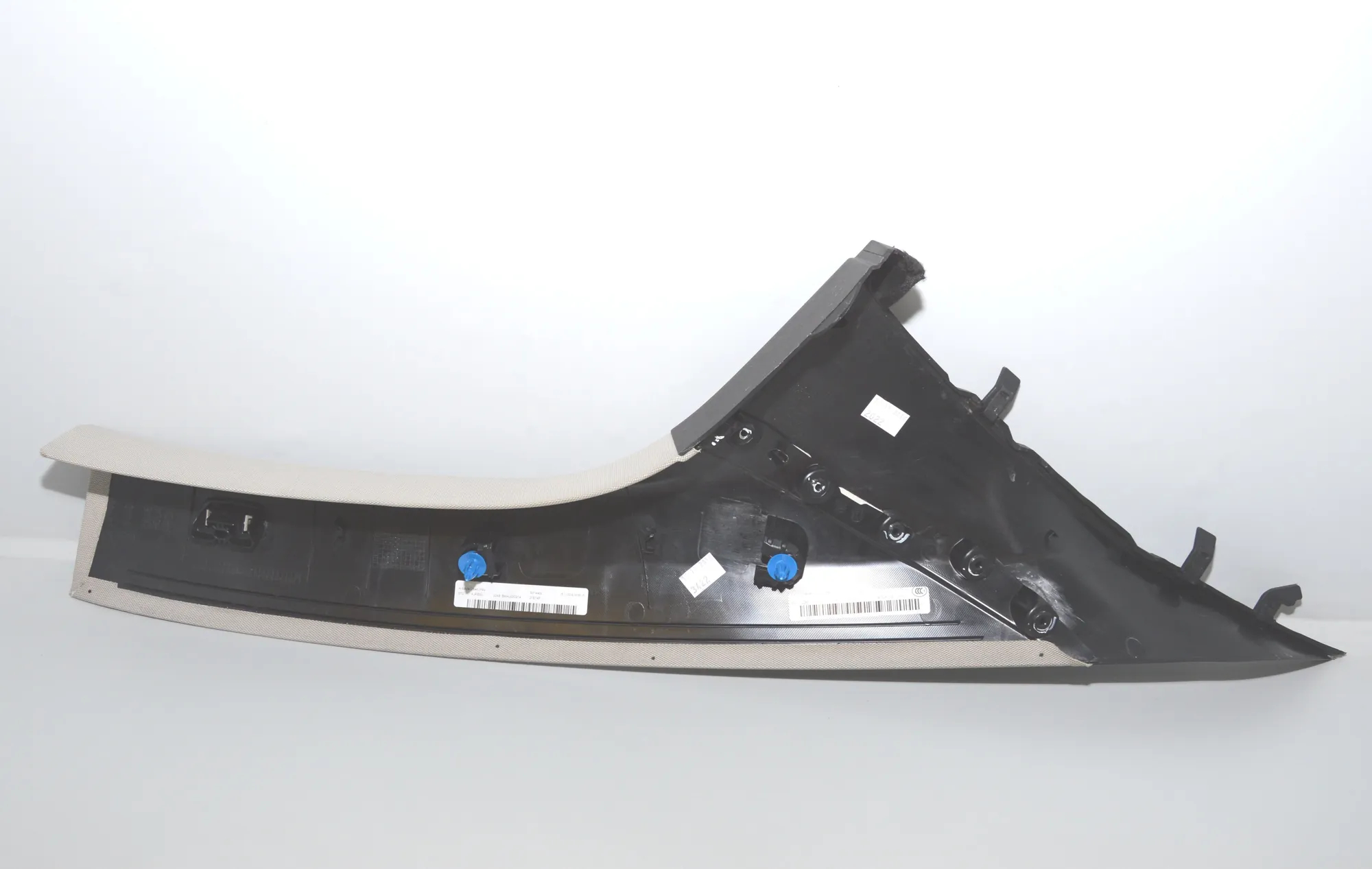 Front Left A Pillar Trim – OEM 7275667 · BMW i3 (I01) Hybrid 2016 – 4