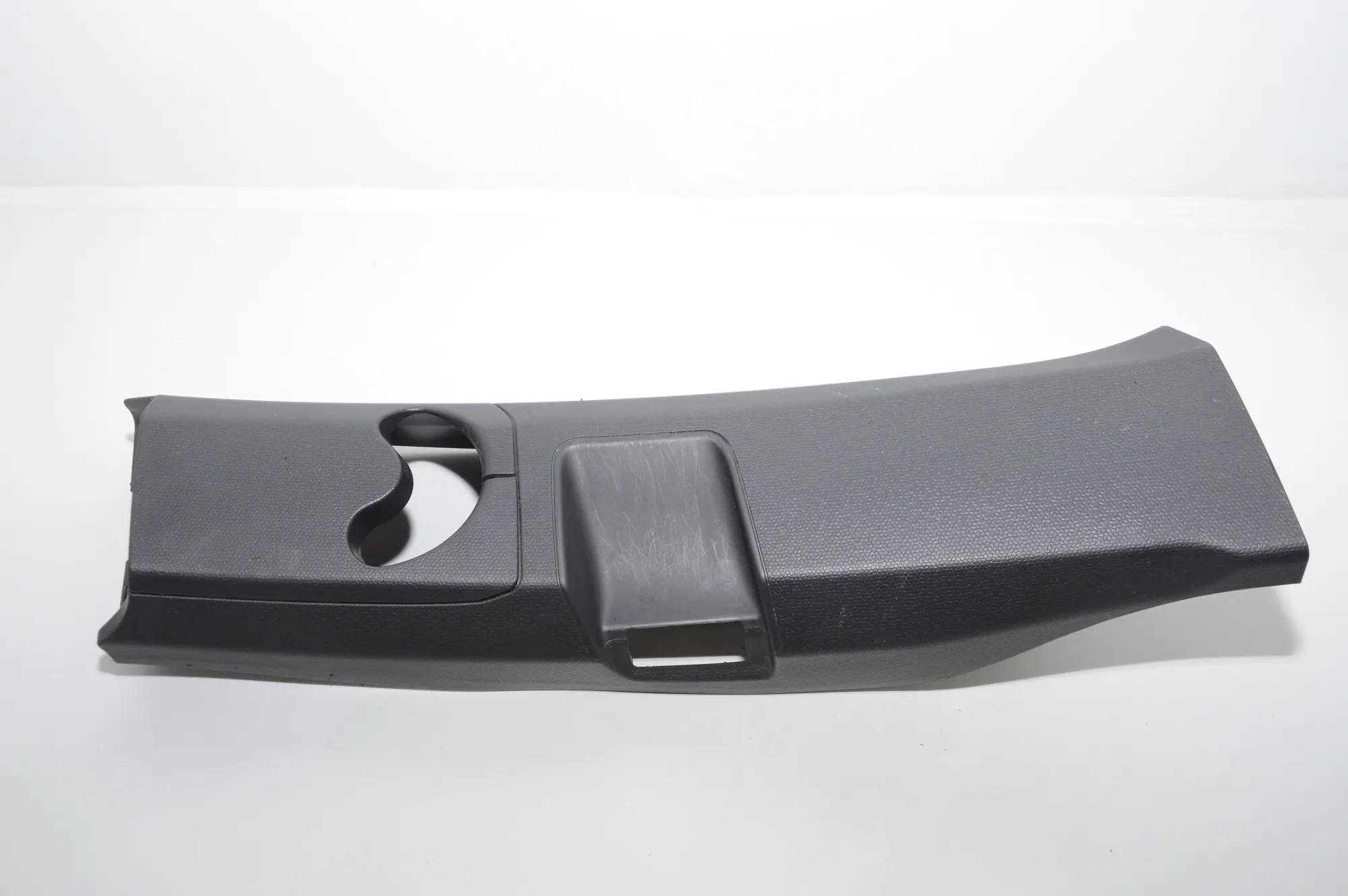 Right Side Pillar Trim – OEM 7287936 · BMW i3 (I01) Hybrid 2016