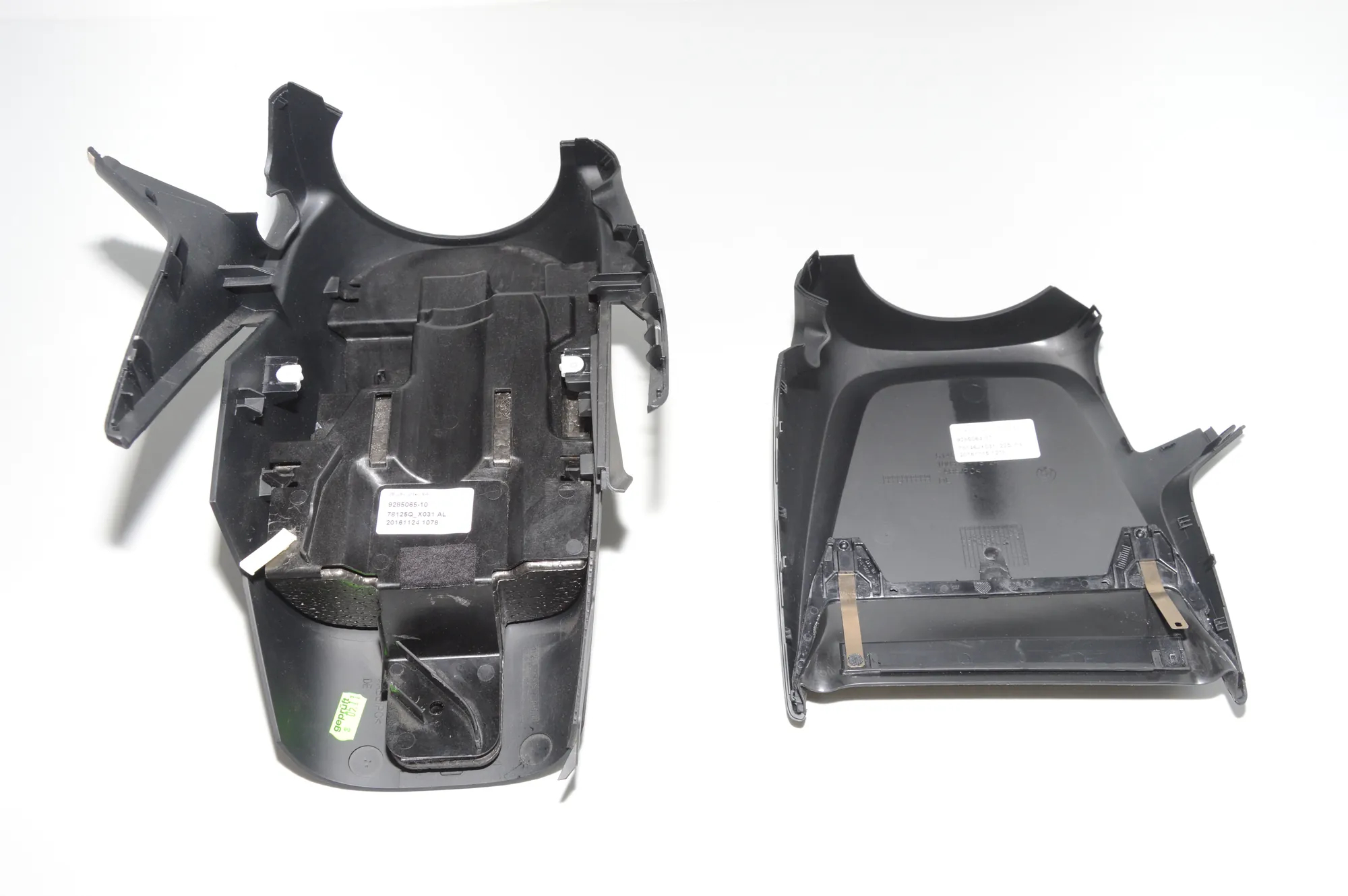 Steering Mechanism Trim – OEM 9285065 · BMW i3 (I01) Hybrid 2016 – 5
