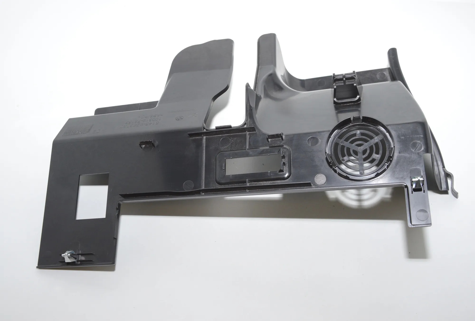 Other Interior Parts – OEM 9283030 · BMW i3 (I01) Hybrid 2016 – 3