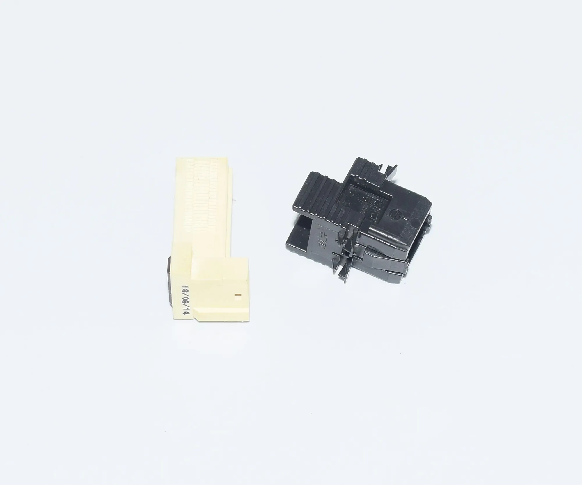 Brake Pedal Sensor – OEM 1468896 · BMW i3 (I01) Hybrid 2014 – 2