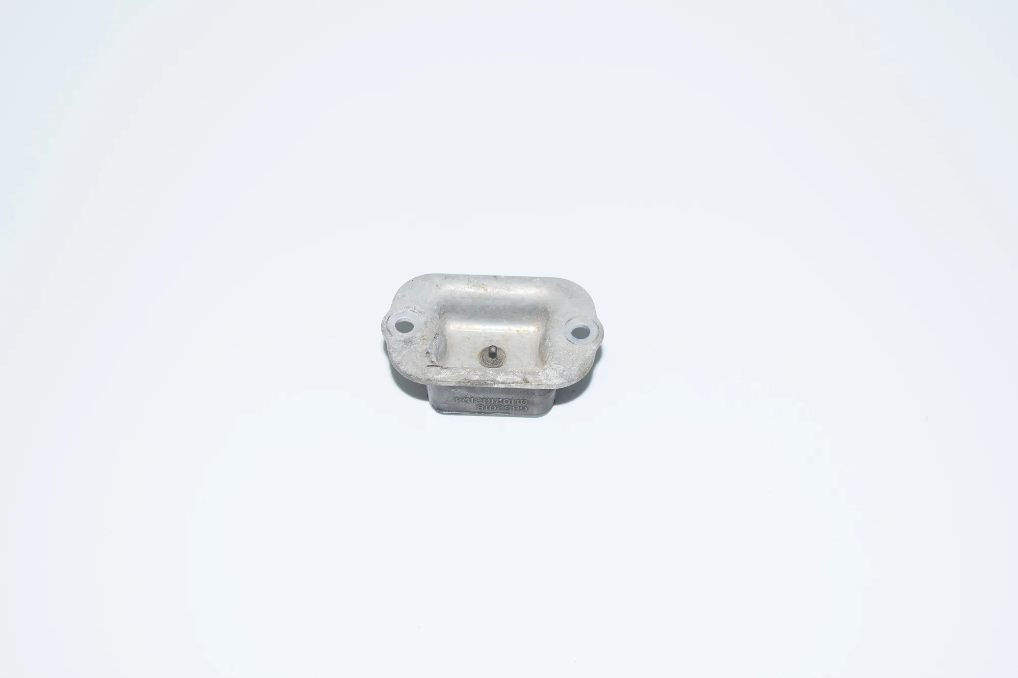 Other Body Parts – OEM 6852018 · BMW i3 (I01) Hybrid 2014