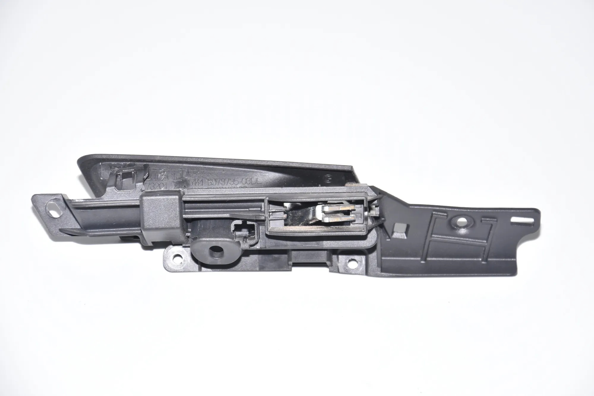 Front Left Inner Opening Handle – OEM 6974295 · BMW X5 (E70) xDrive 30 d 2012 – 2