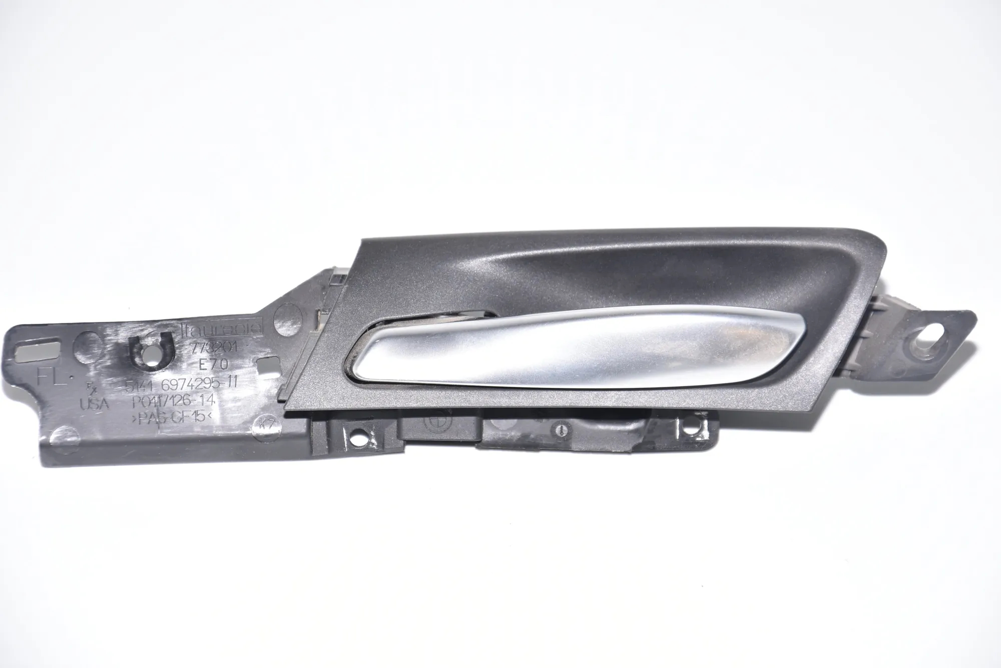 Front Left Inner Opening Handle – OEM 6974295 · BMW X5 (E70) xDrive 30 d 2012