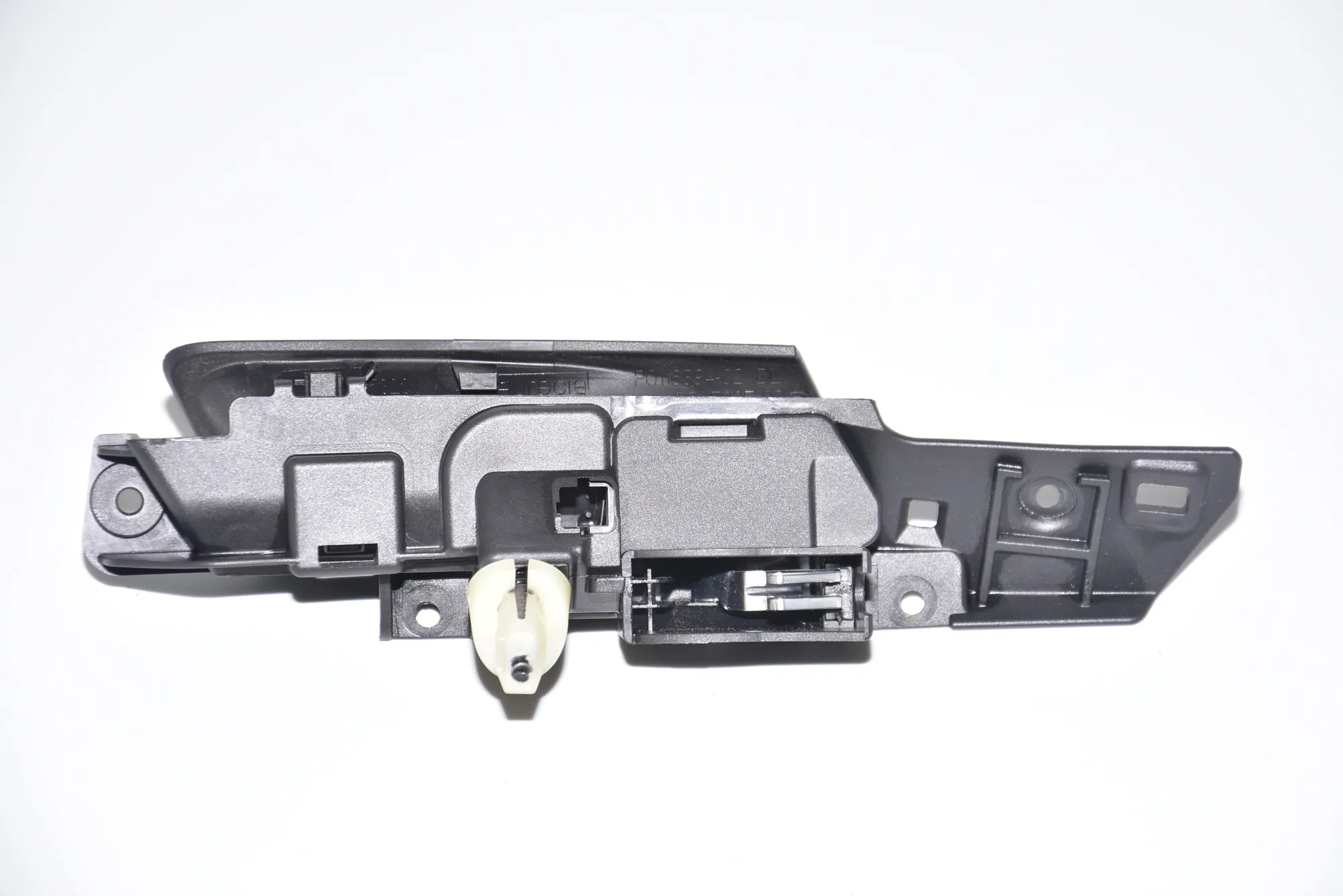 Rear Left Inner Opening Handle – OEM 6974297 · BMW X5 (E70) xDrive 30 d 2012 – 2