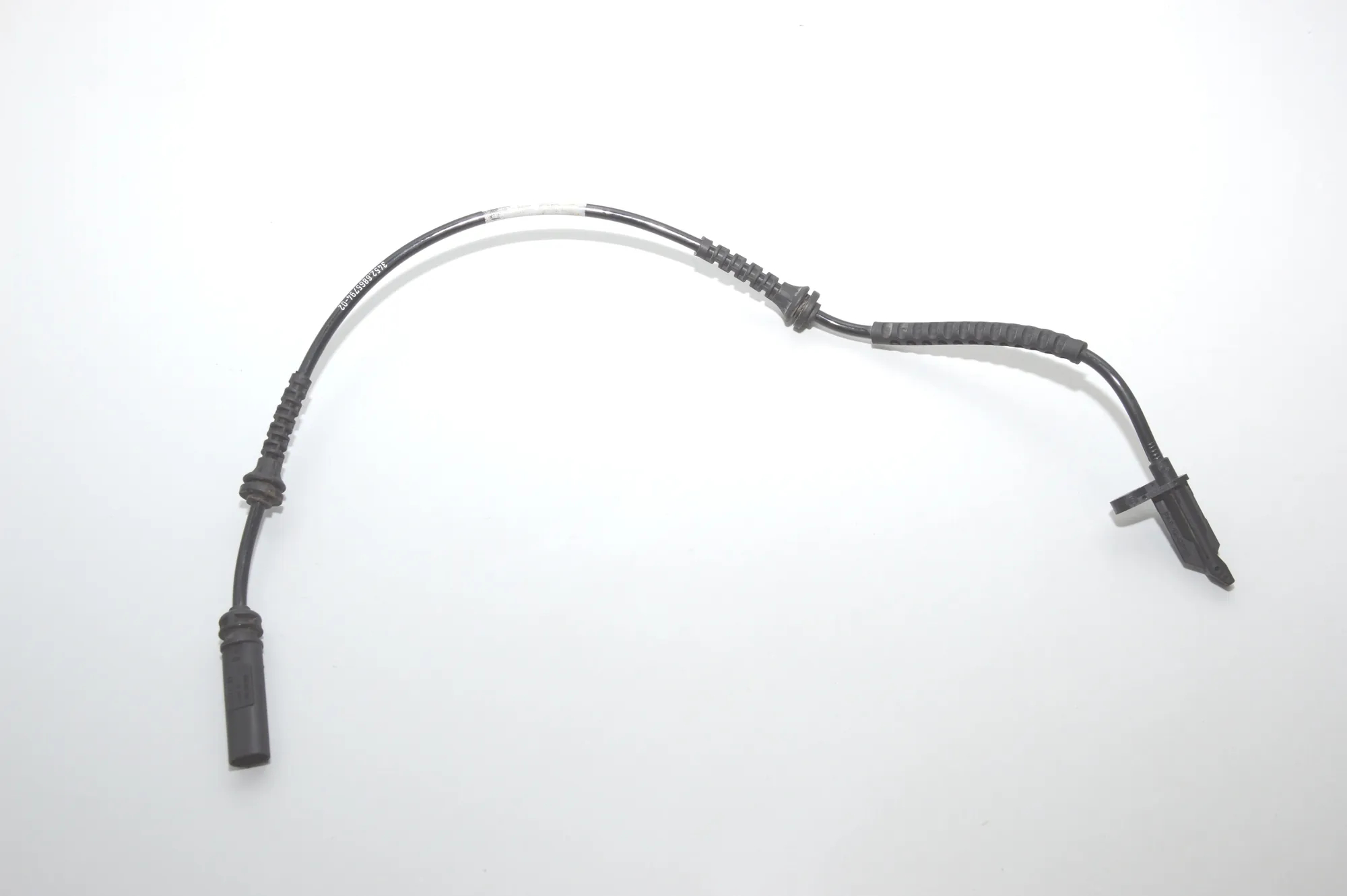 Front Left ABS Sensor – OEM 6865794 · BMW i3 (I01) Hybrid 2016 – 2