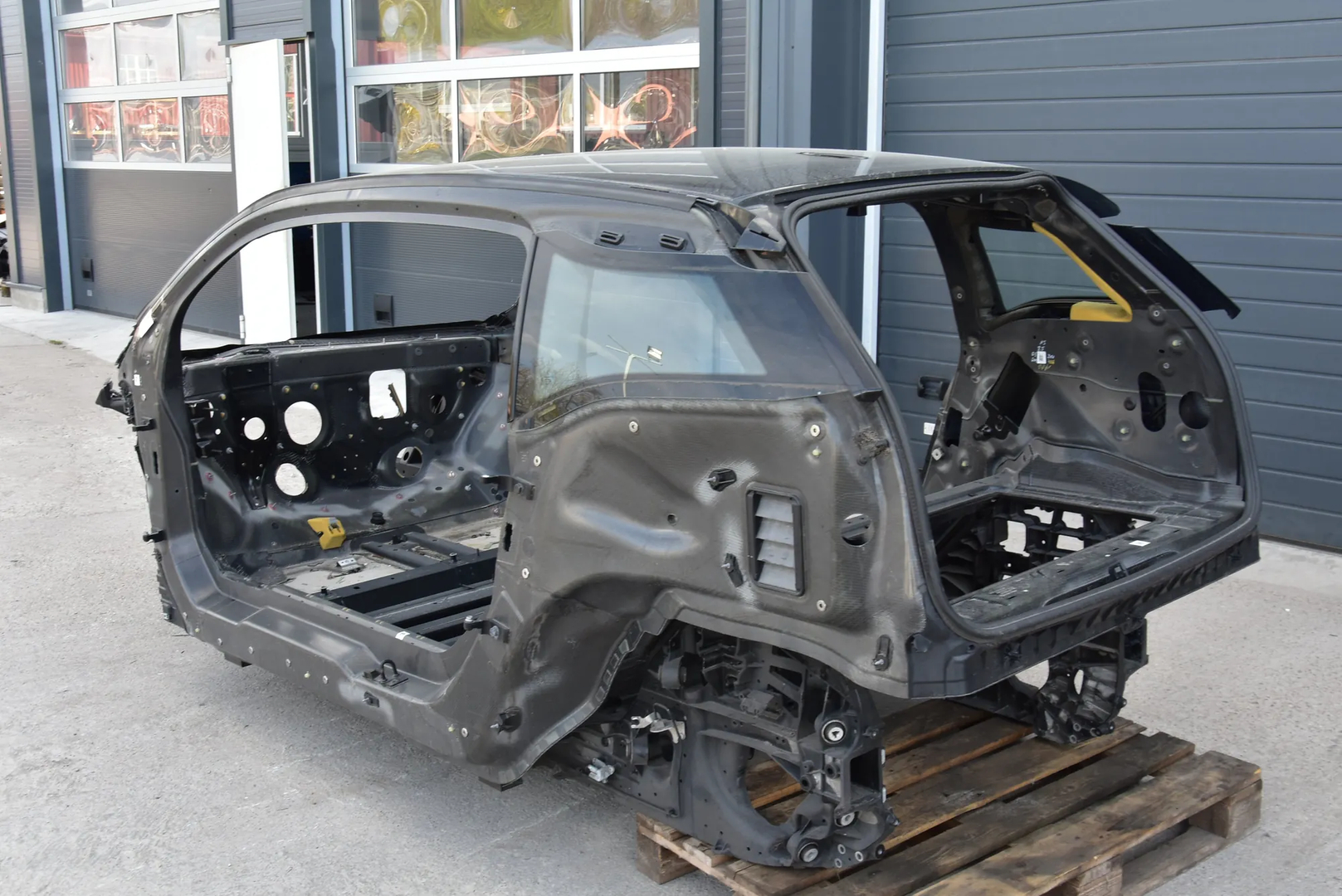 Vehicle Body · BMW i3 (I01) Electric 2015 – 6