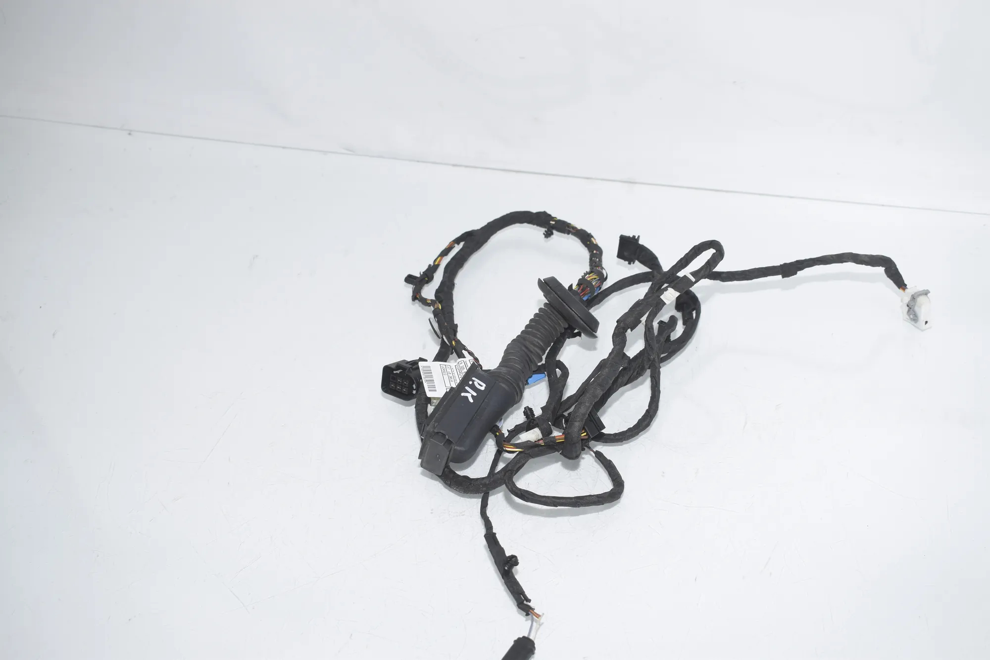 Front Left Door Wiring – OEM 9325881 · BMW 4 Gran Coupe (F36) 430 d 2016 – 2