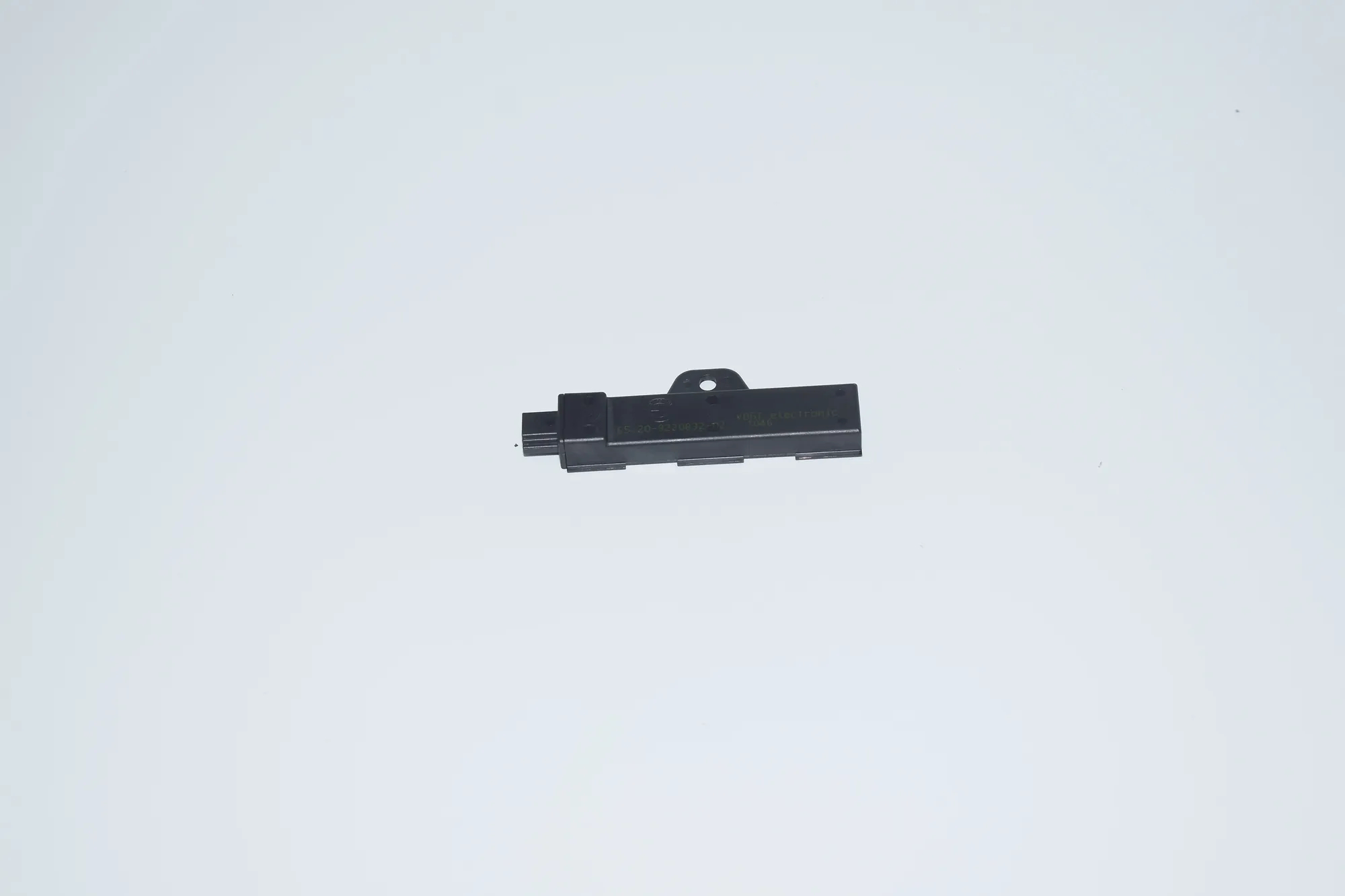 Antenna – OEM 9220832 · BMW i3 (I01) Hybrid 2014