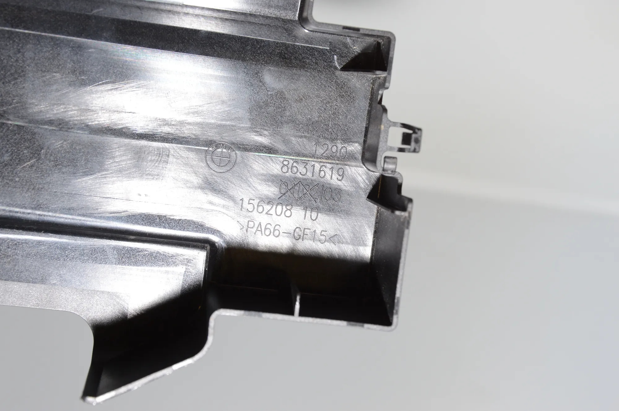 Other Interior Parts – OEM 8631619 · BMW i3 (I01) Hybrid 2016 – 5