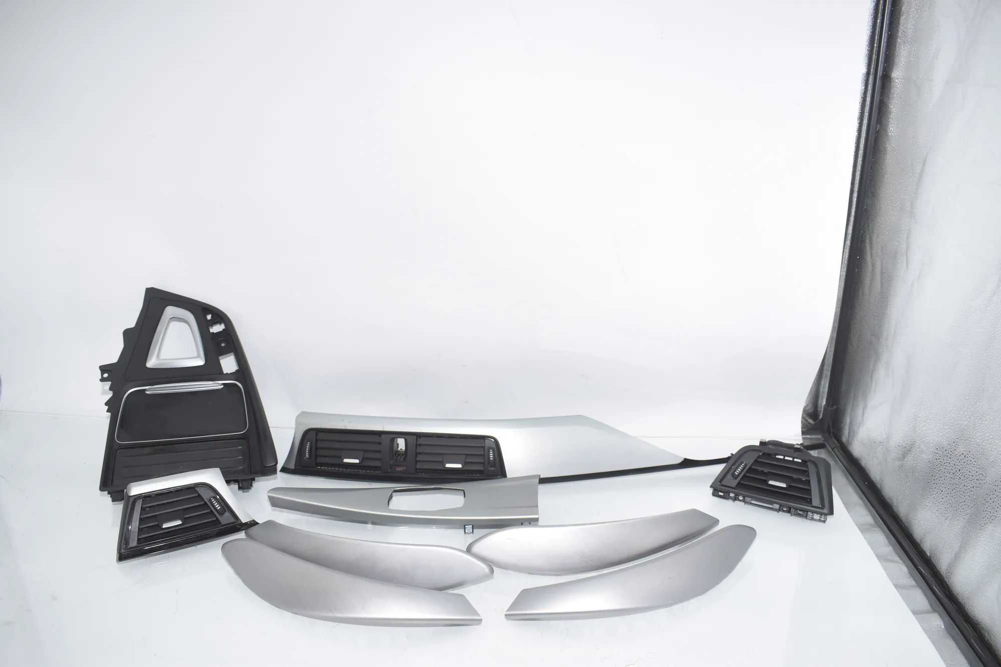 Interior Trim Strips Kit – OEM 9218550 · BMW 4 Gran Coupe (F36) 430 d 2016