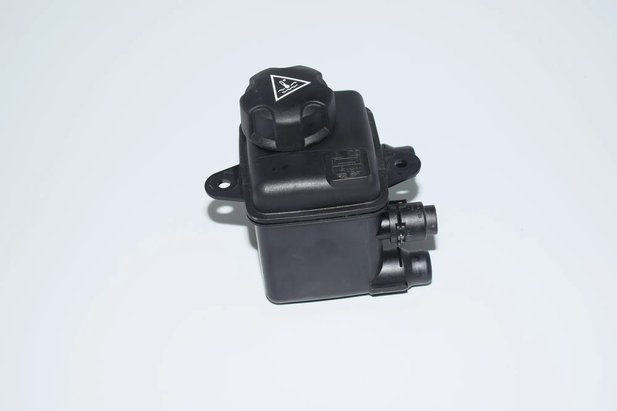 Expansion Tank – OEM 9327150 · BMW i3 (I01) Hybrid 2014 – 2