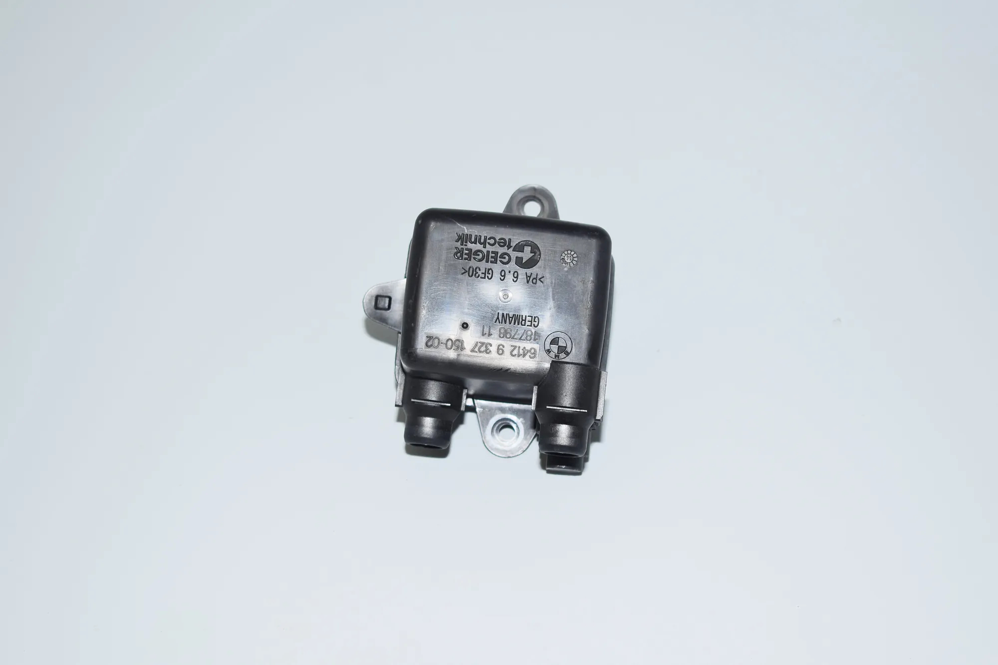 Expansion Tank – OEM 9327150 · BMW i3 (I01) Hybrid 2014 – 4