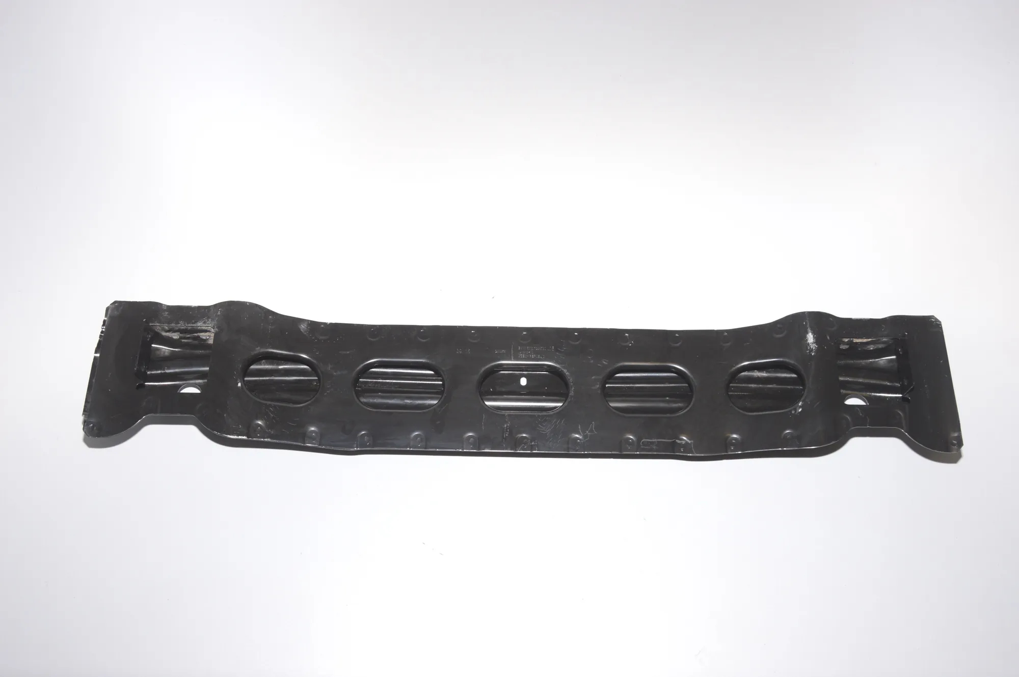 Rear Crash Reinforcement Bar – OEM 7296780 · BMW i3 (I01) Hybrid 2016 – 3