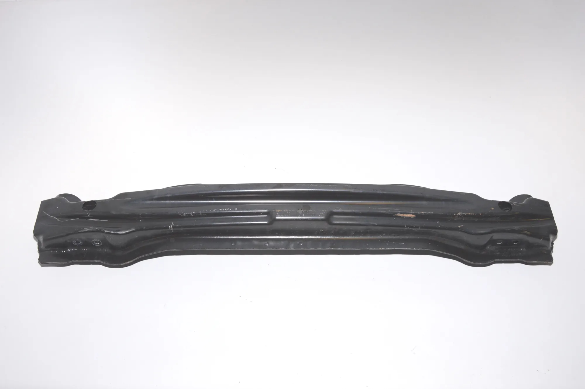 Rear Crash Reinforcement Bar – OEM 7296780 · BMW i3 (I01) Hybrid 2016 – 2