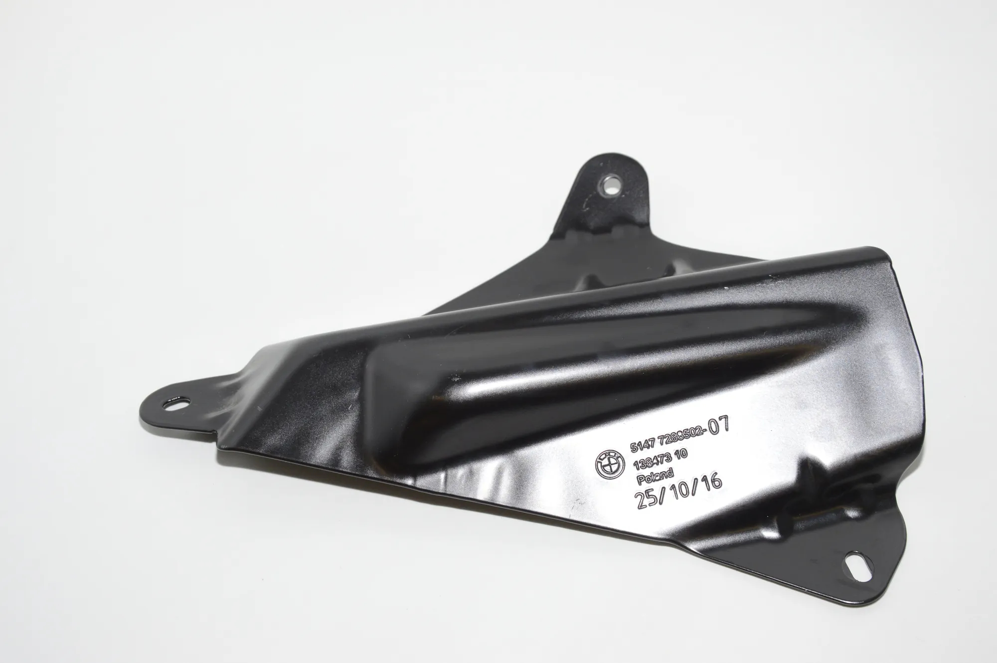 Other Body Parts – OEM 7288502 · BMW i3 (I01) Hybrid 2016