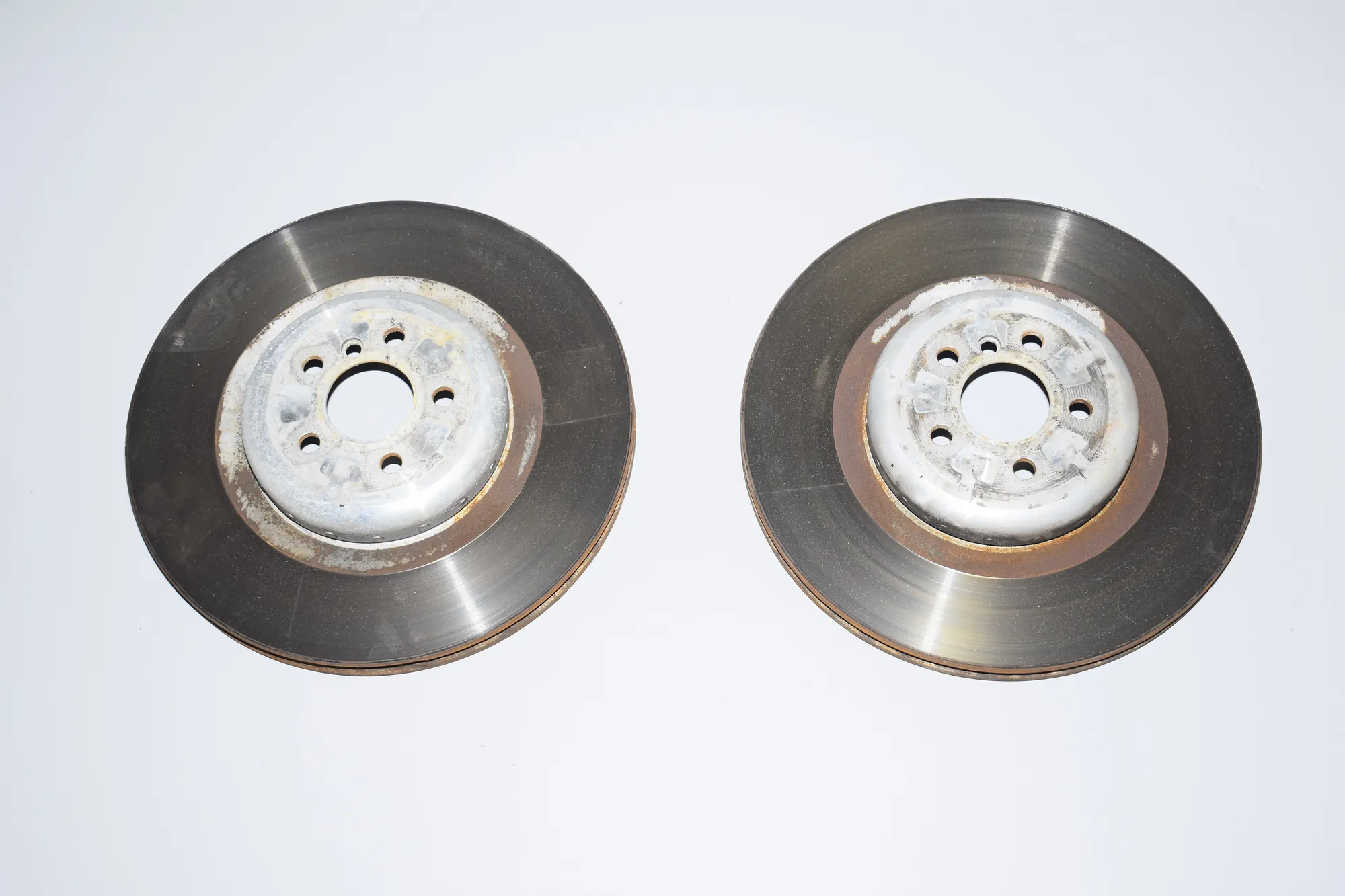 Rear Left Brake Disc · BMW 7 (G11, G12) BMW 7 (G11, G12) M 760 Li xDrive 2018