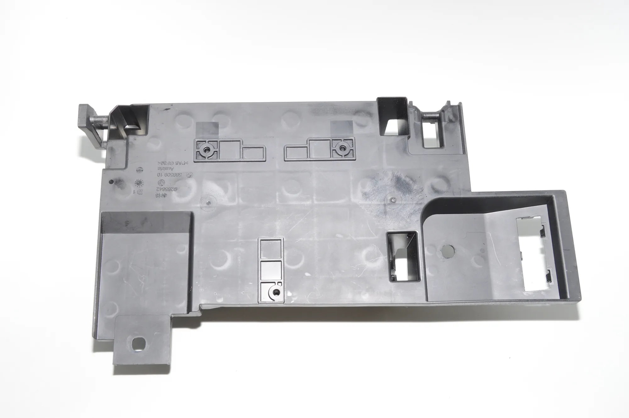 Other Interior Parts – OEM 9265642 · BMW i3 (I01) Hybrid 2016 – 4