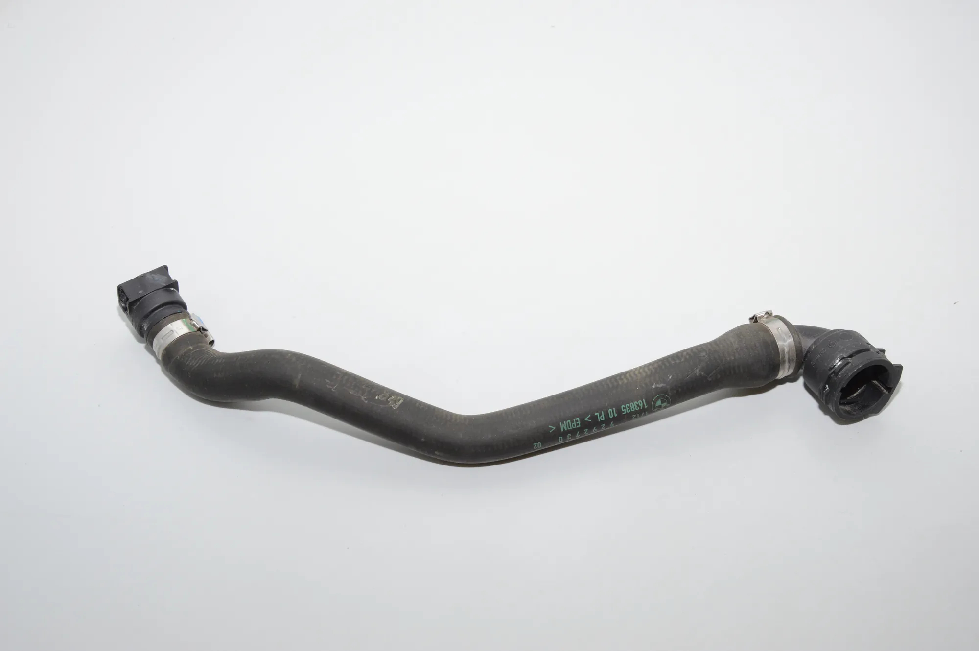 Coolant Hose Pipe – OEM 9292730 · BMW i3 (I01) Hybrid 2016 – 2