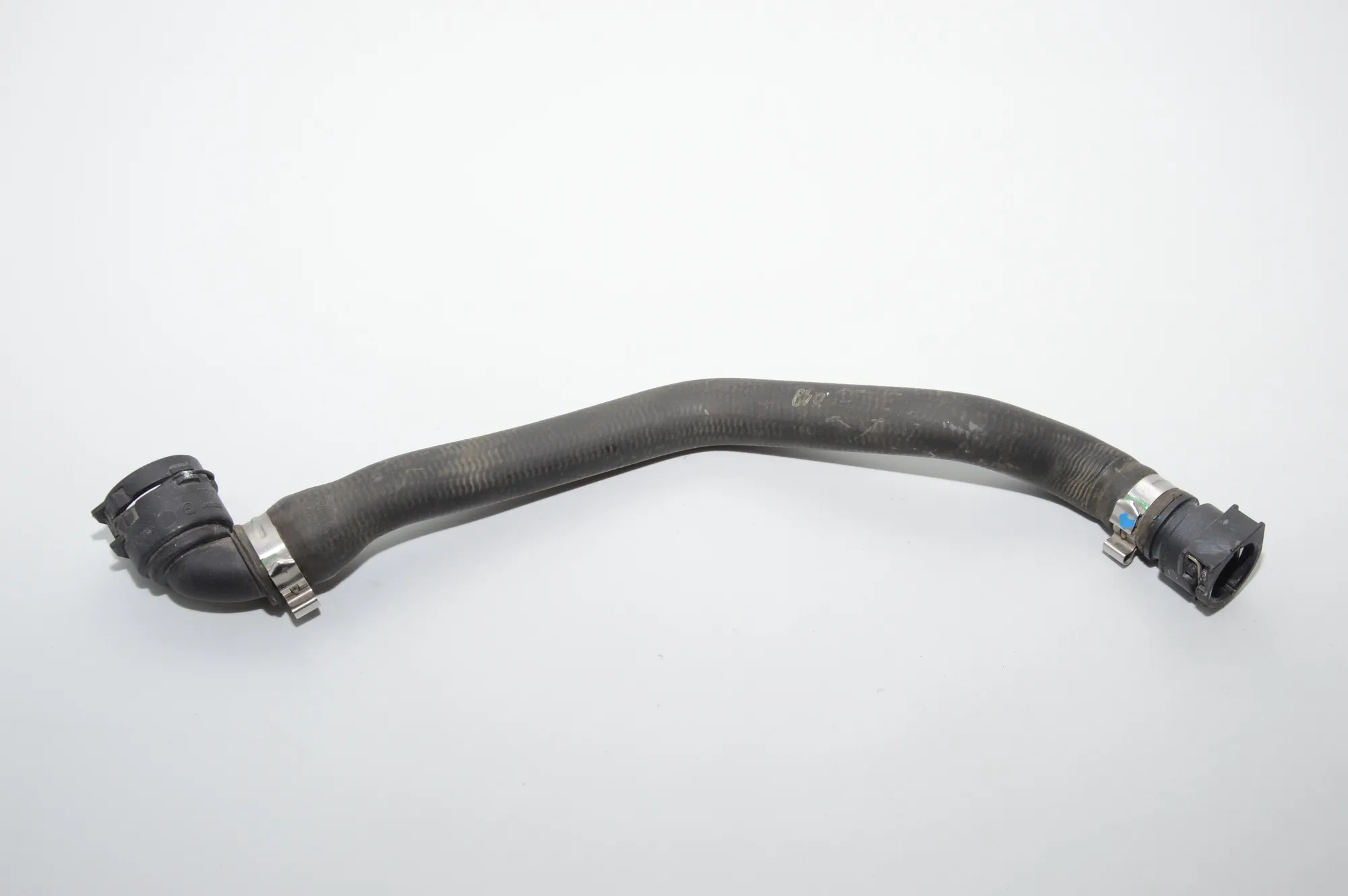 Coolant Hose Pipe – OEM 9292730 · BMW i3 (I01) Hybrid 2016