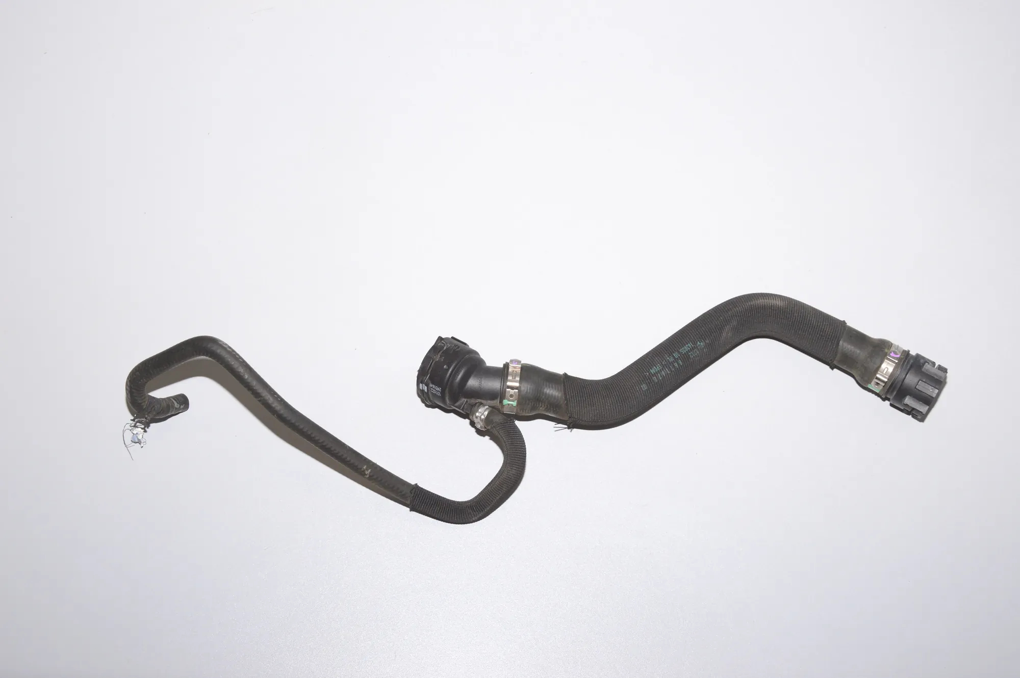 Coolant Hose Pipe – OEM 8611672 · BMW i3 (I01) Hybrid 2016 – 3