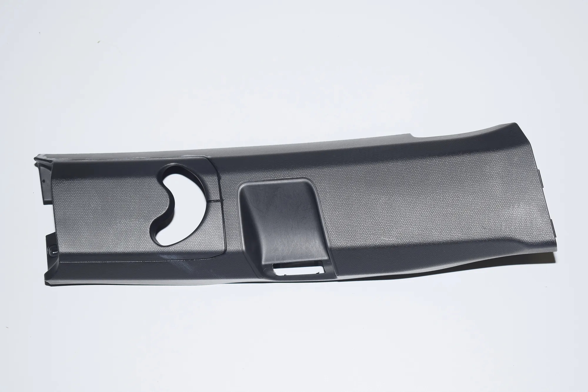 B Pillar Trim – OEM 7303706 · BMW i3 (I01) Hybrid 2014
