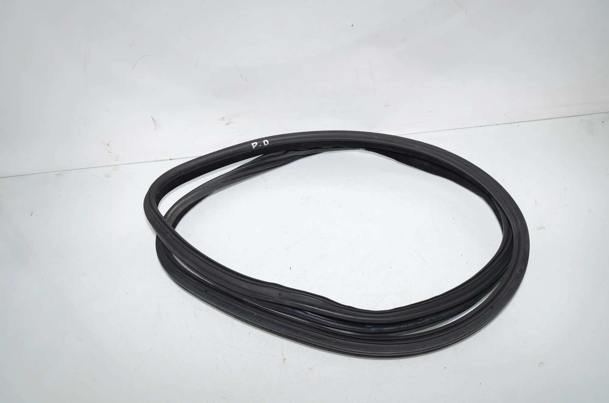 Front Right Door Seal Rubber – OEM 7409194 · BMW 4 Gran Coupe (F36) 430 d 2016