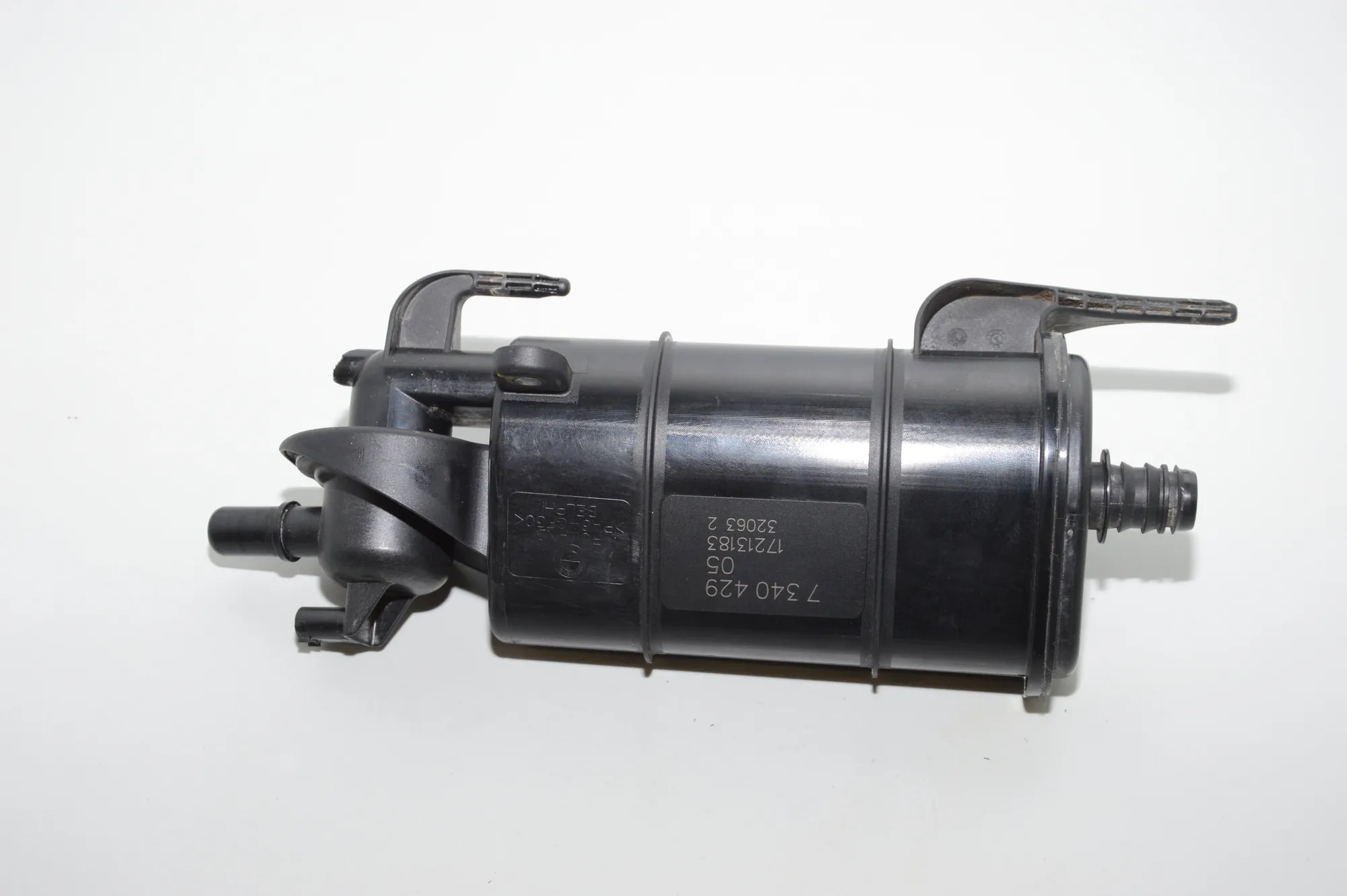 Charcoal Container Filter – OEM 7340429 · BMW i3 (I01) Hybrid 2016